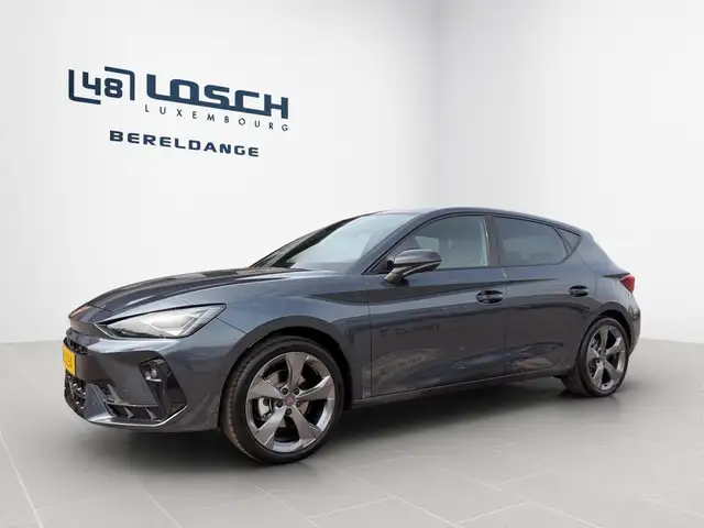 Cupra Leon view 4