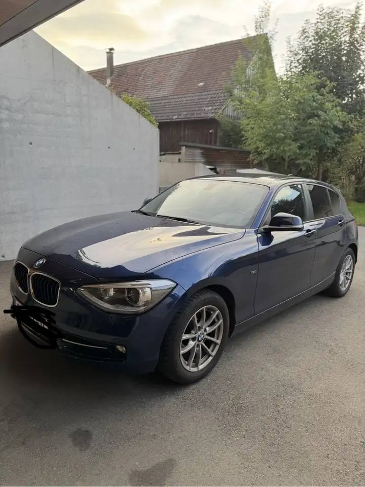 BMW 114
