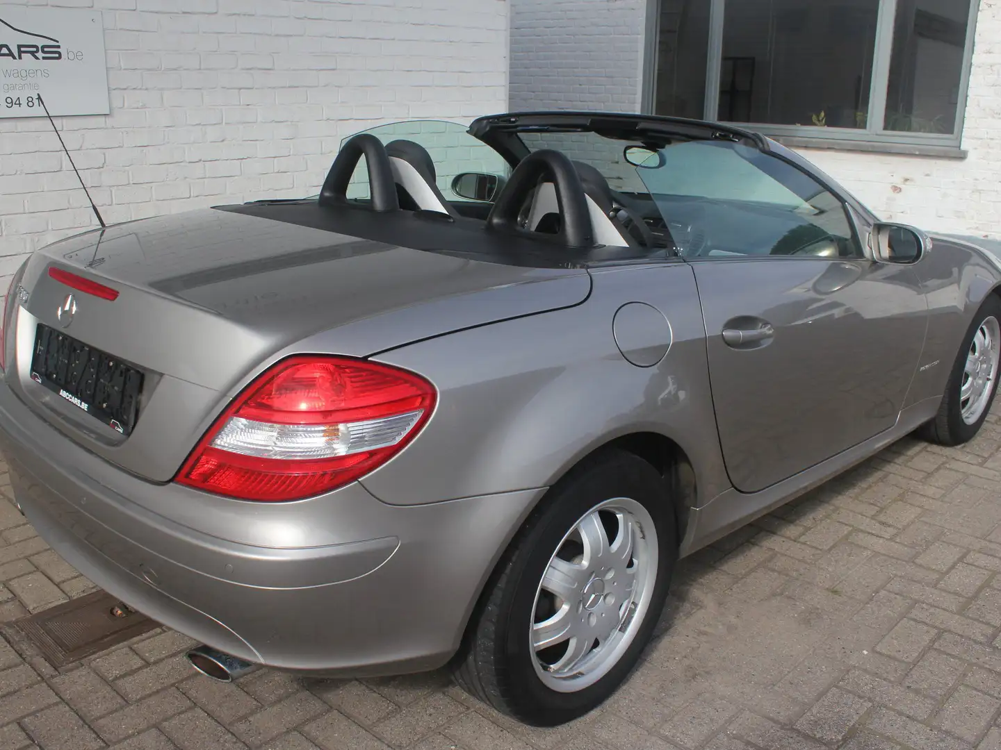 Mercedes-Benz SLK 200 Kompressor + GPS  + Airscarf + PDC + Garantie Gris - 2