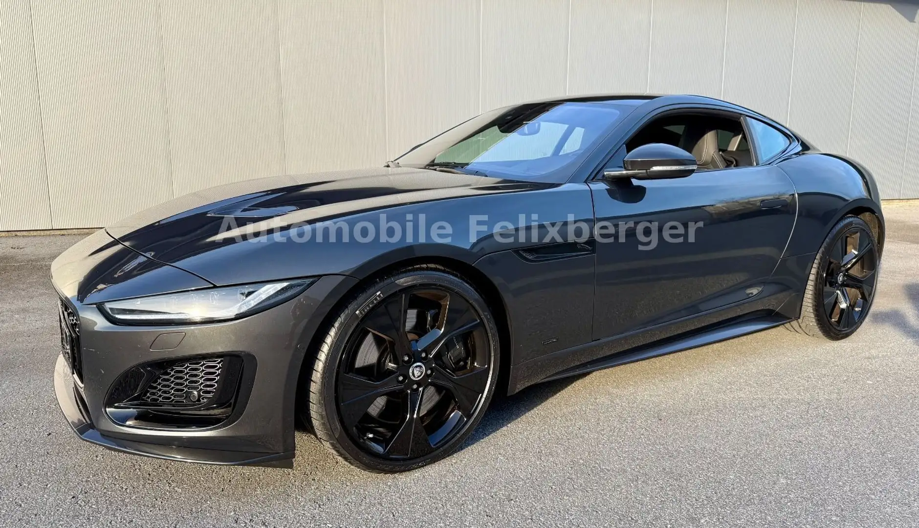 Jaguar F-Type P450 AWD 75 Jahre Edition Pano Black 20" Gris - 2