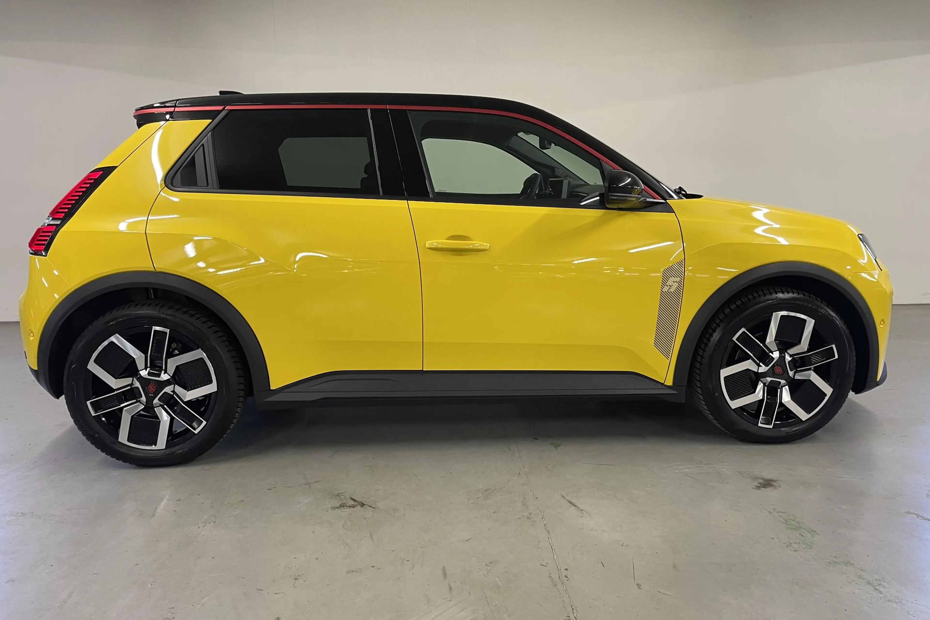 Renault R 5 E-TECH ELECTRIC comfort range techno 52 kWh | All — photo 6
