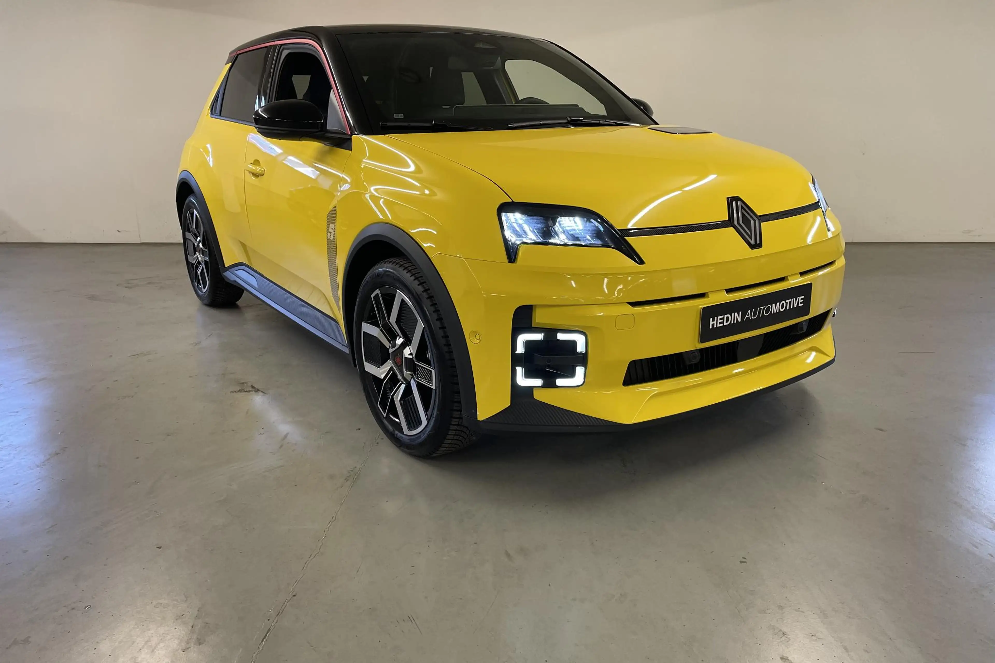 Renault R 5 E-TECH ELECTRIC comfort range techno 52 kWh | All — photo 3