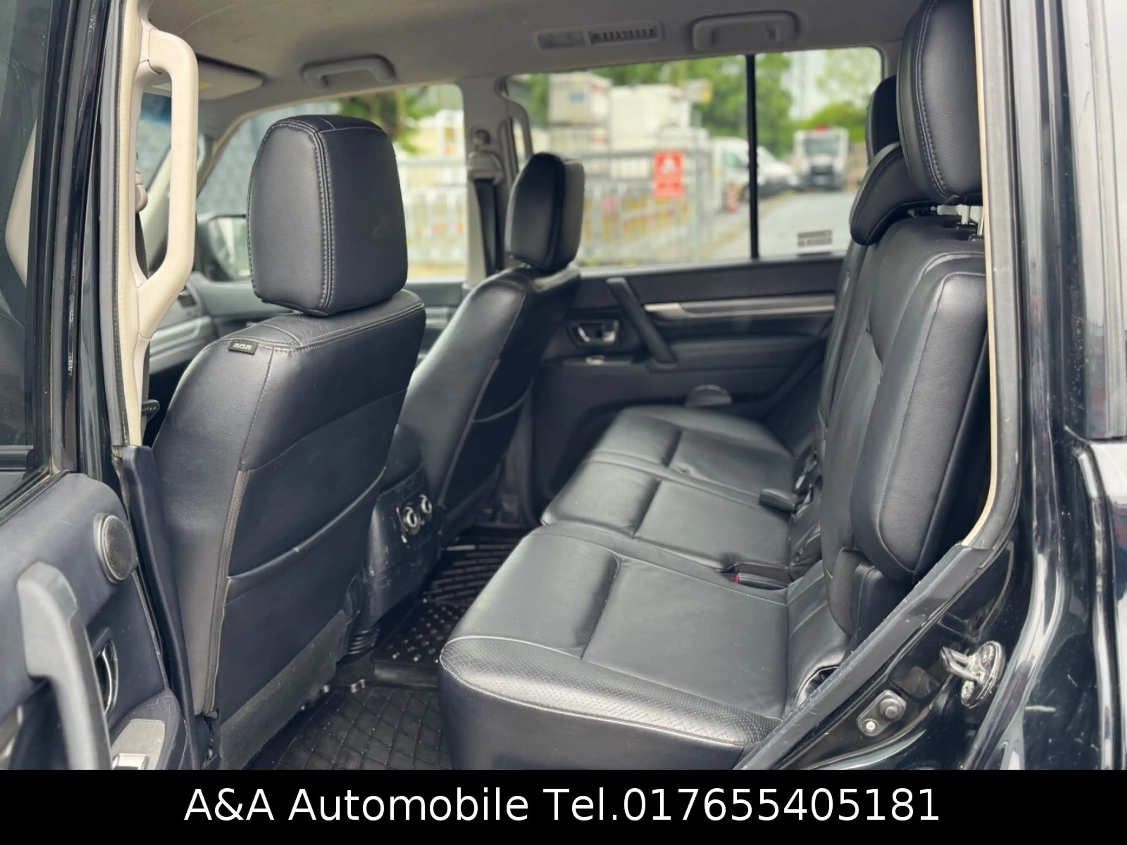 Mitsubishi Pajero 3.2 DI-D Intense 7Sitzer Automatik AHK — photo 13