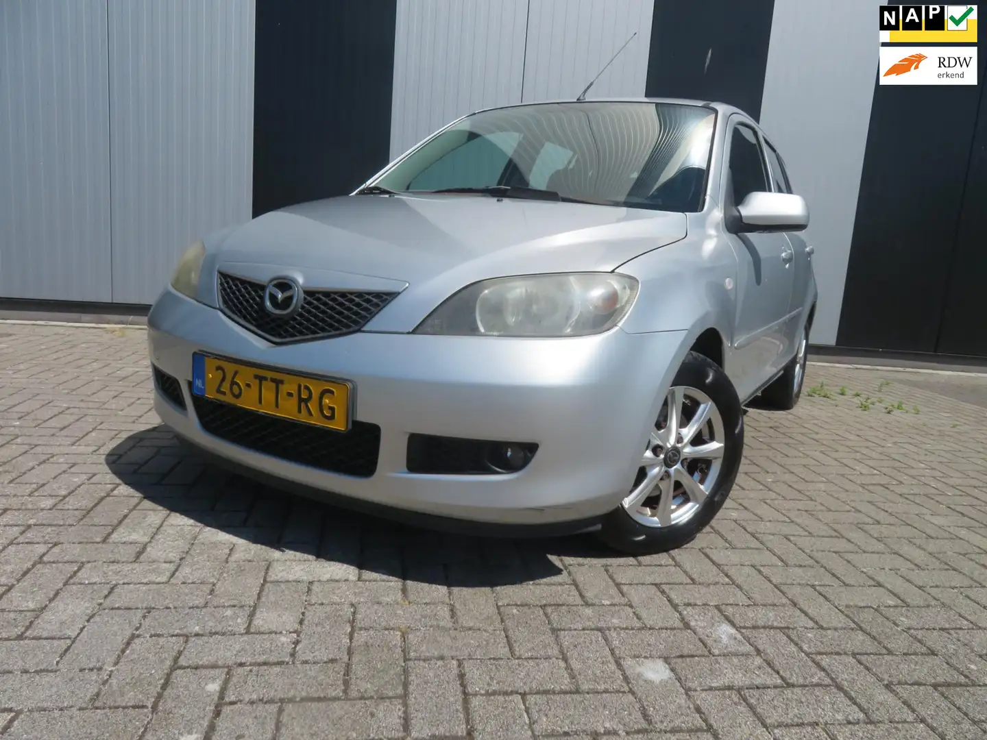 Mazda 2 1.4 Touring Grijs - 1