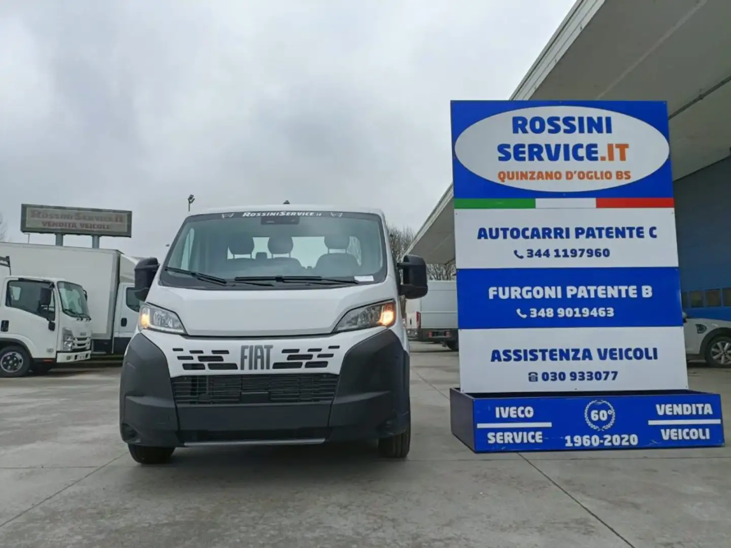 Fiat Ducato DUCATO MAXI L4H1 NUOVO A TELAIO XL 180 cv Blanc - 2
