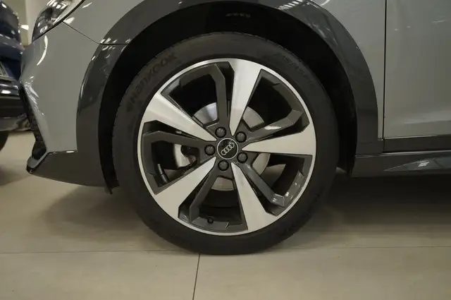 Audi A1 view 21
