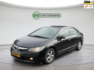 1.3 Hybrid | Automaat | Camera | Parkeersensoren |