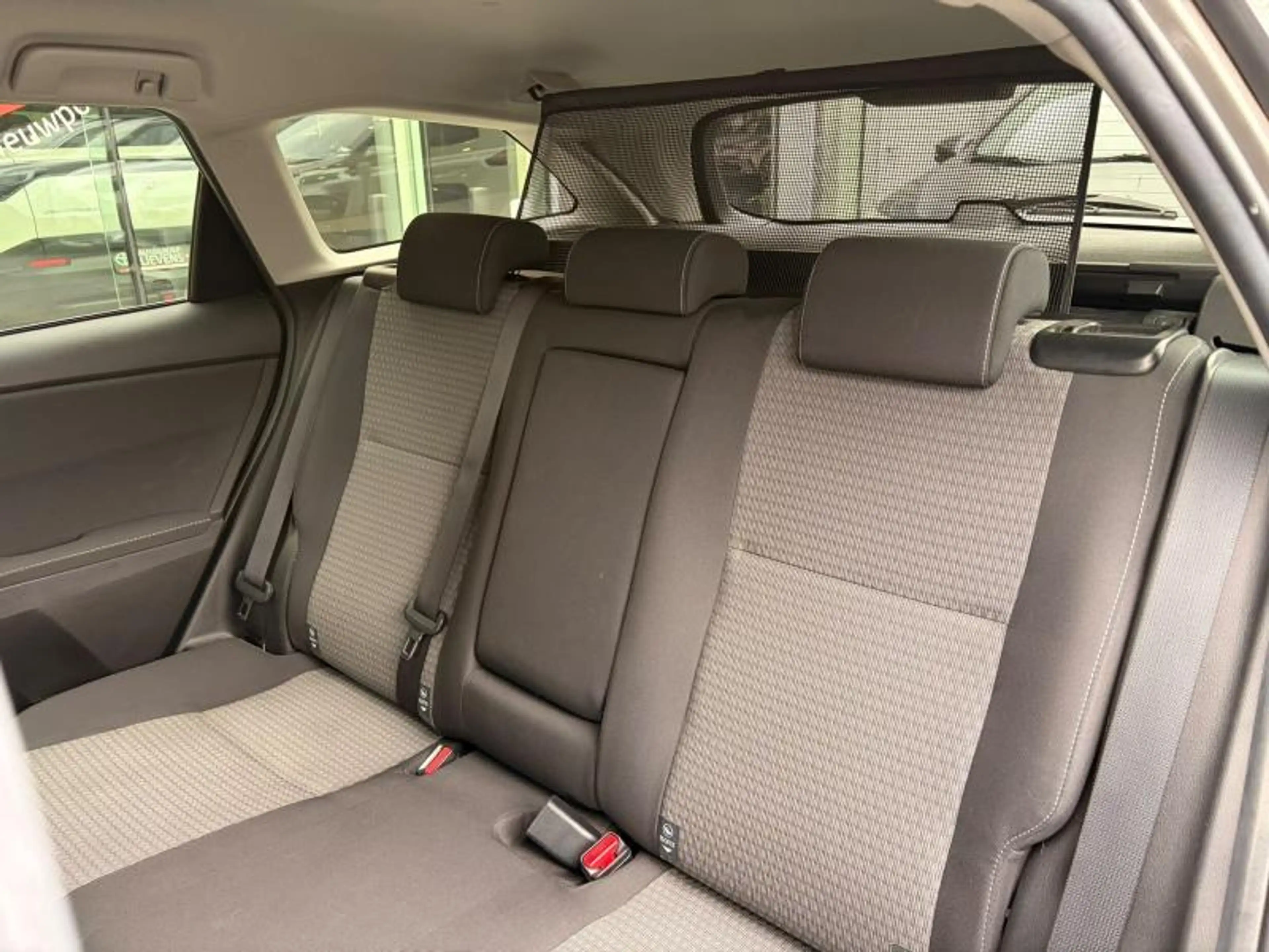 Toyota Auris 1.2B-MT COMFORT-TOURING SPORTS — photo 10