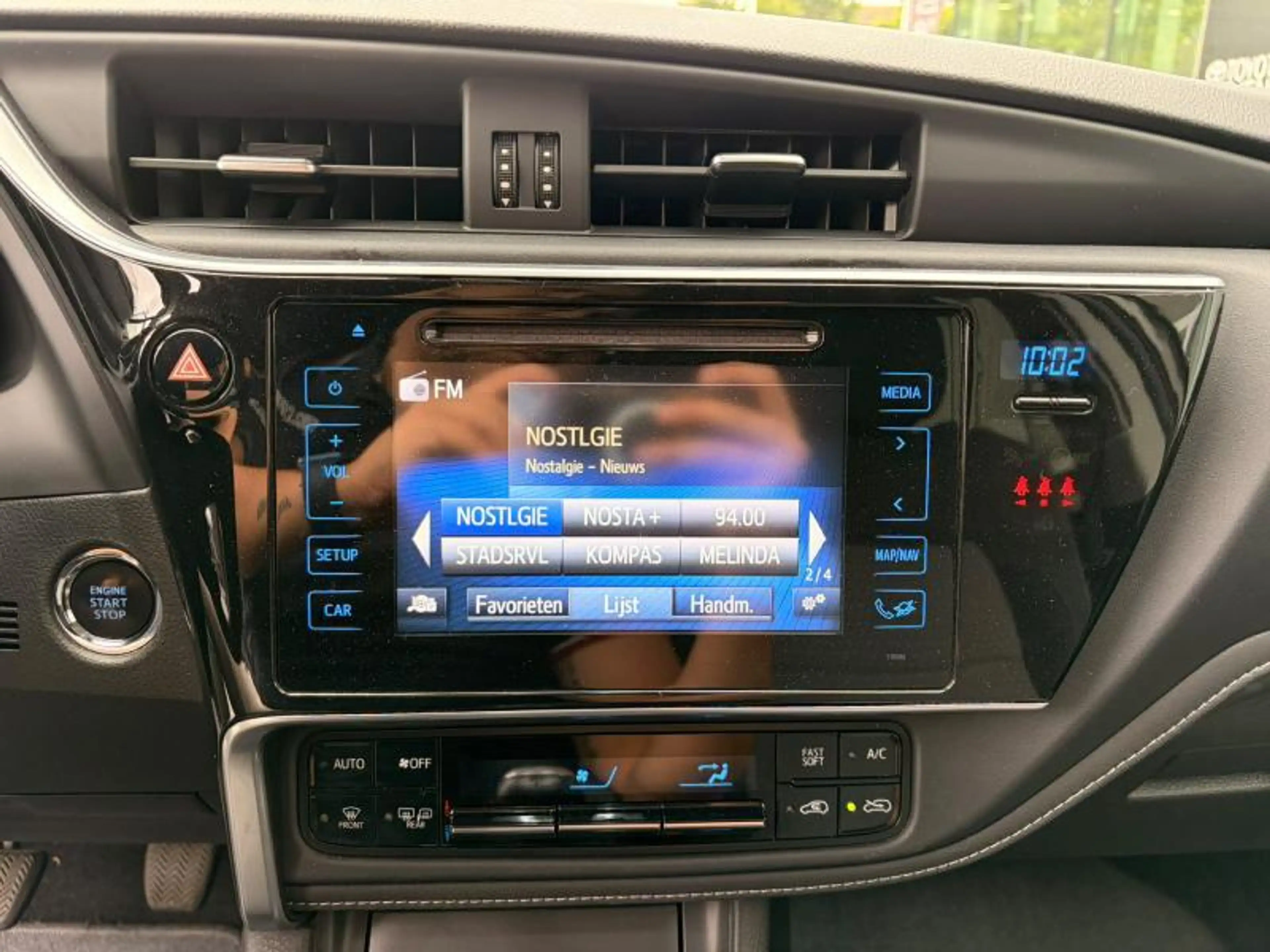 Toyota Auris 1.2B-MT COMFORT-TOURING SPORTS — photo 15