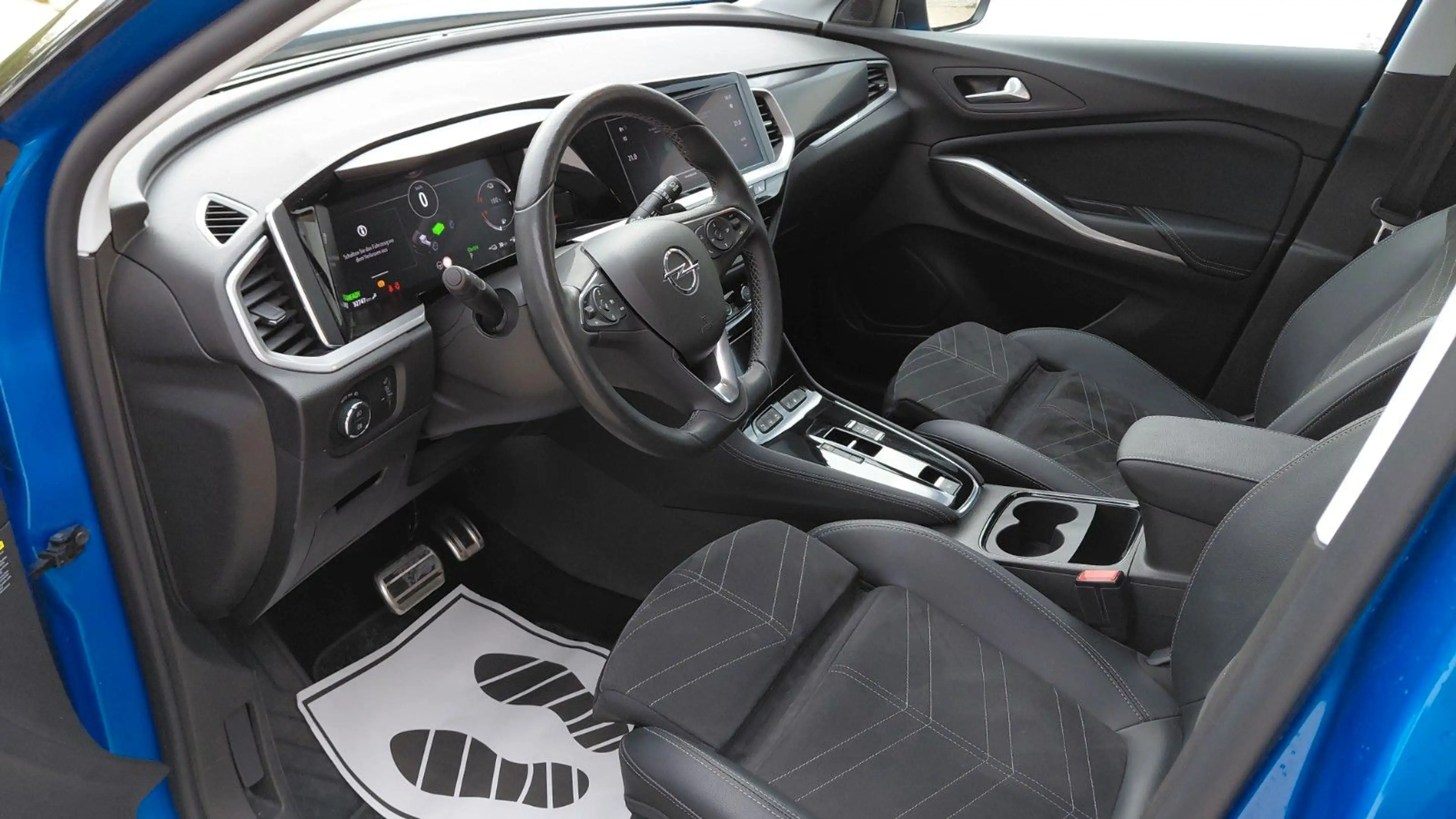 Opel Grandland X Grandland 1.6T Plug In Elegance - ULTIMATE Paket — photo 4