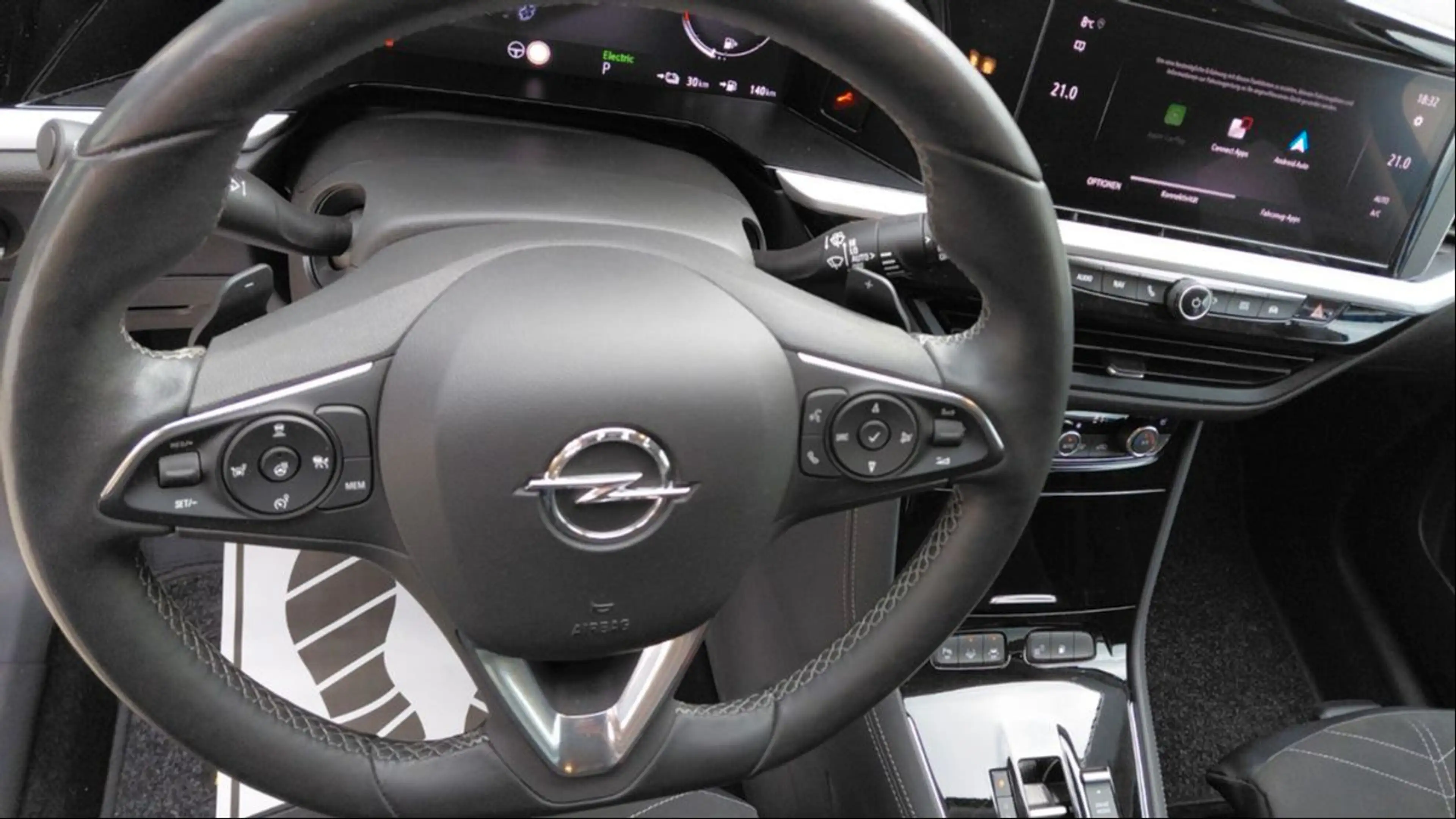 Opel Grandland X Grandland 1.6T Plug In Elegance - ULTIMATE Paket — photo 9