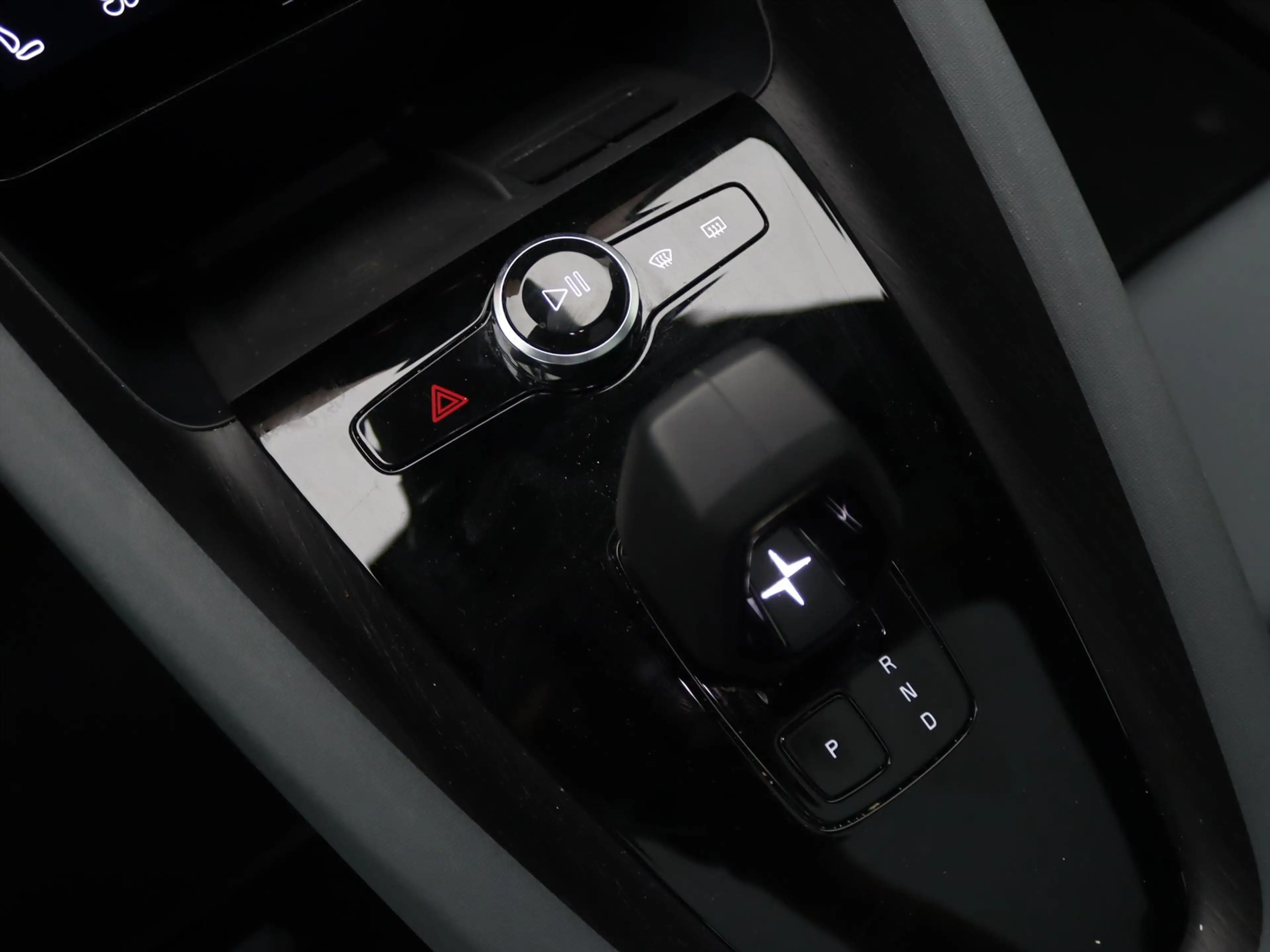 Polestar 2 Long Dual AWD 300kW 78kWh Pilot Plus [ PANO+20 INC — photo 37
