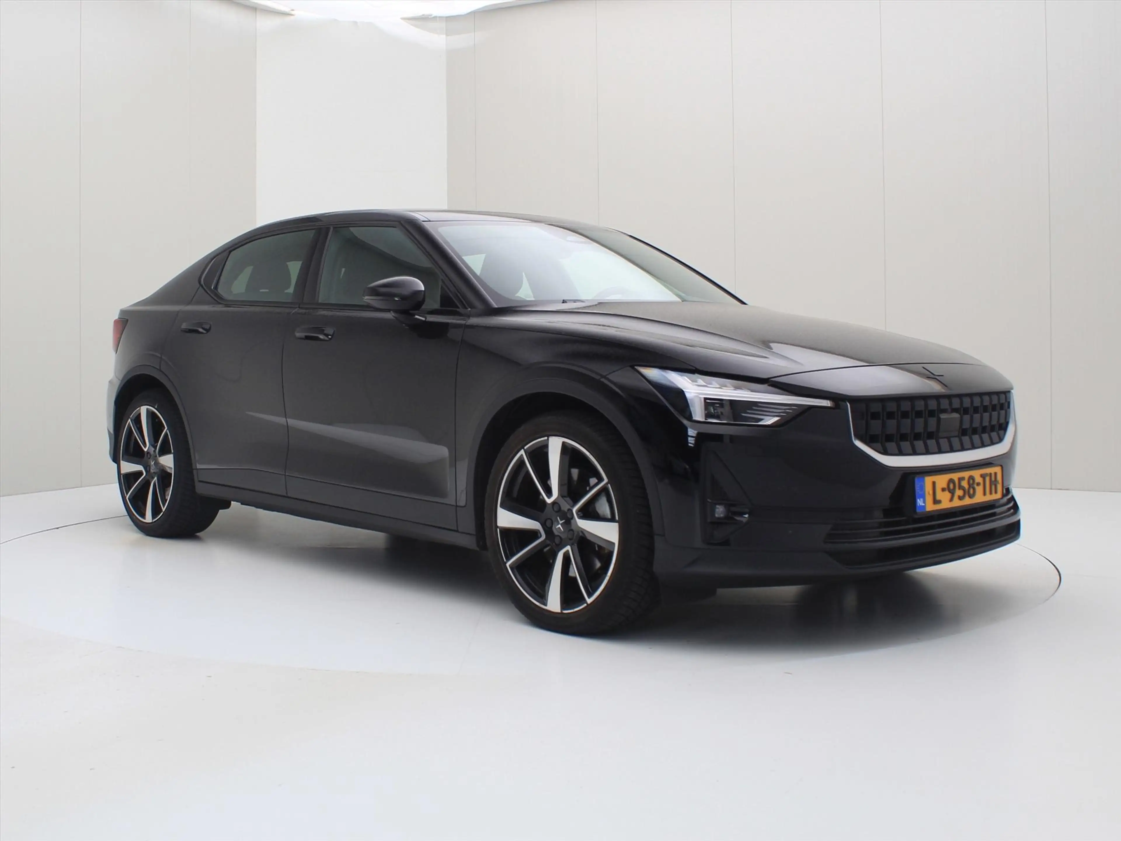 Polestar 2 Long Dual AWD 300kW 78kWh Pilot Plus [ PANO+20 INC — photo 4