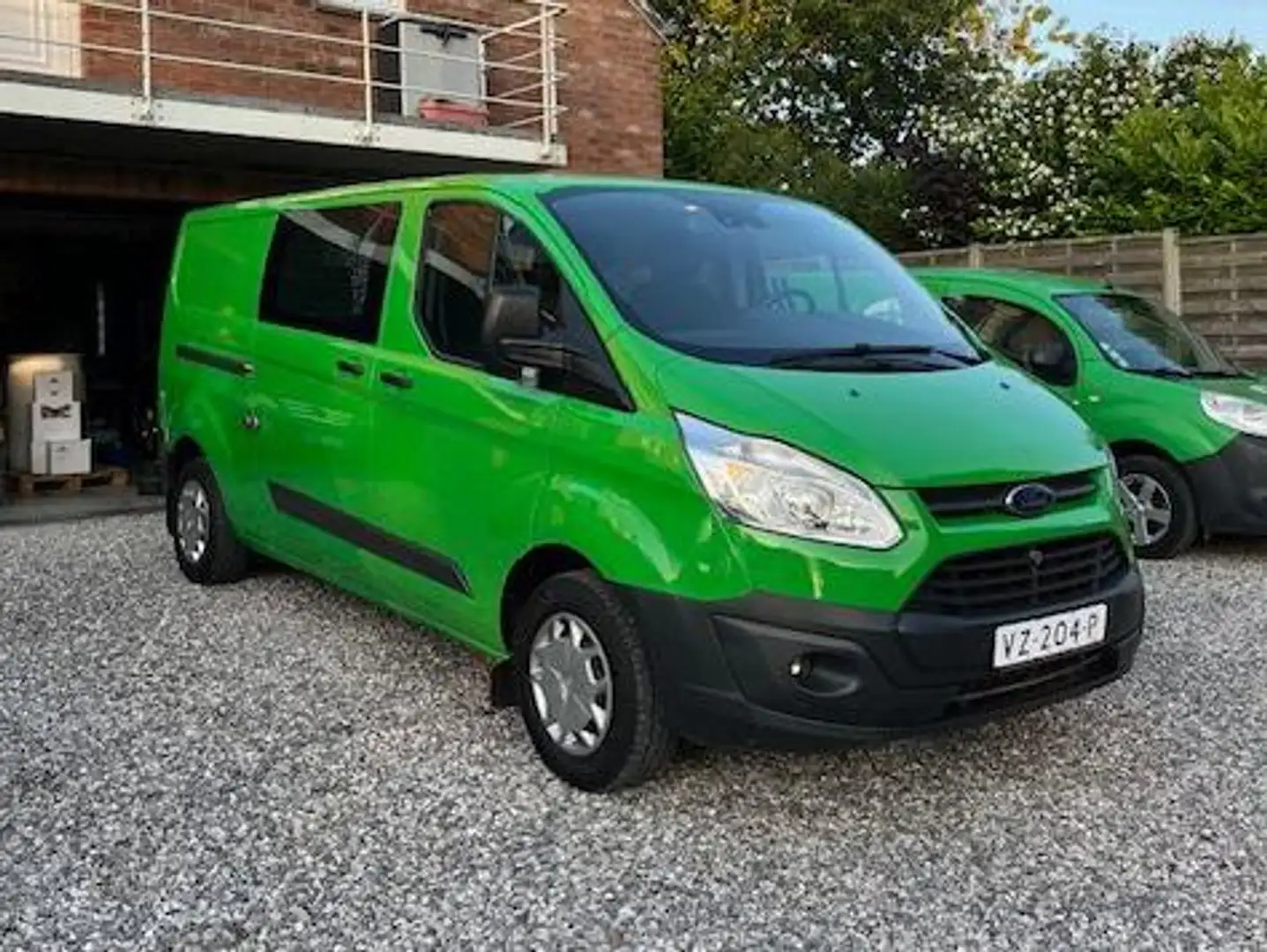 Ford Transit Custom 2.0 TDCi L2H1 Full Options Verde - 2