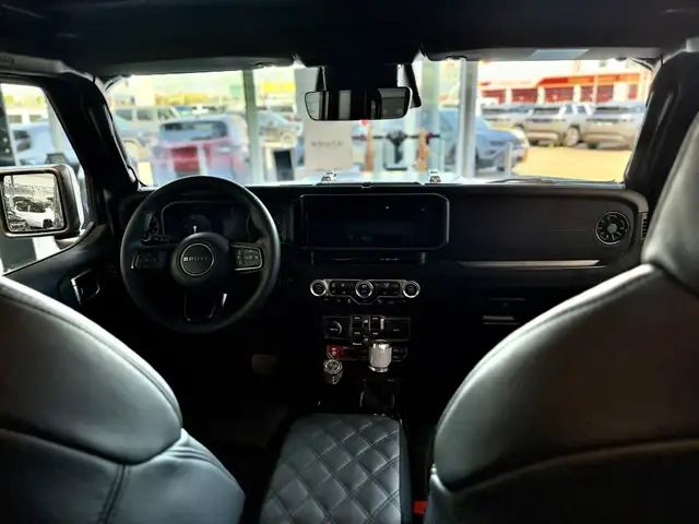 Jeep Wrangler Rubicon BRUTE Ansicht 14