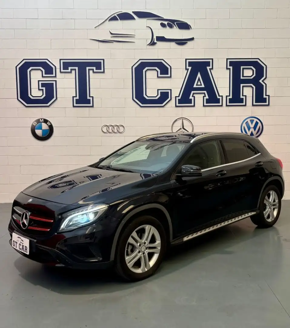 Mercedes-Benz GLA 200 d Automatic 4Matic Enduro TETTO*FULL OPTIONAL Schwarz - 1