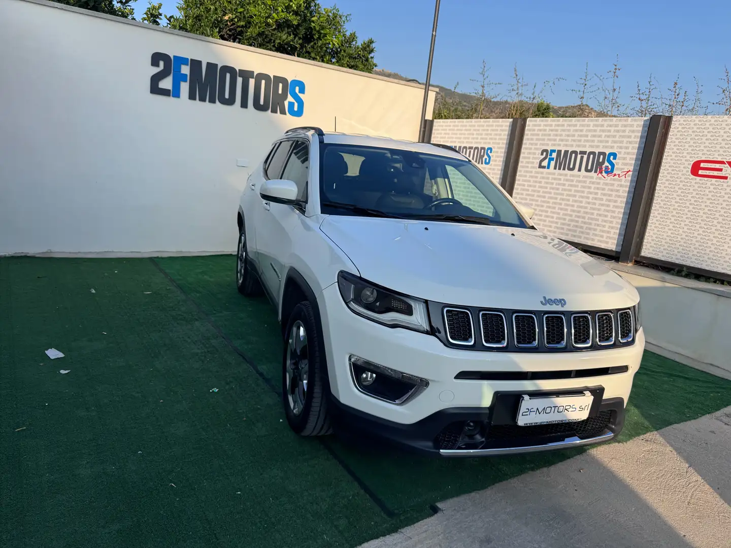 Jeep Compass 2.0 mjt Limited 4wd 140cv auto Bianco - 1