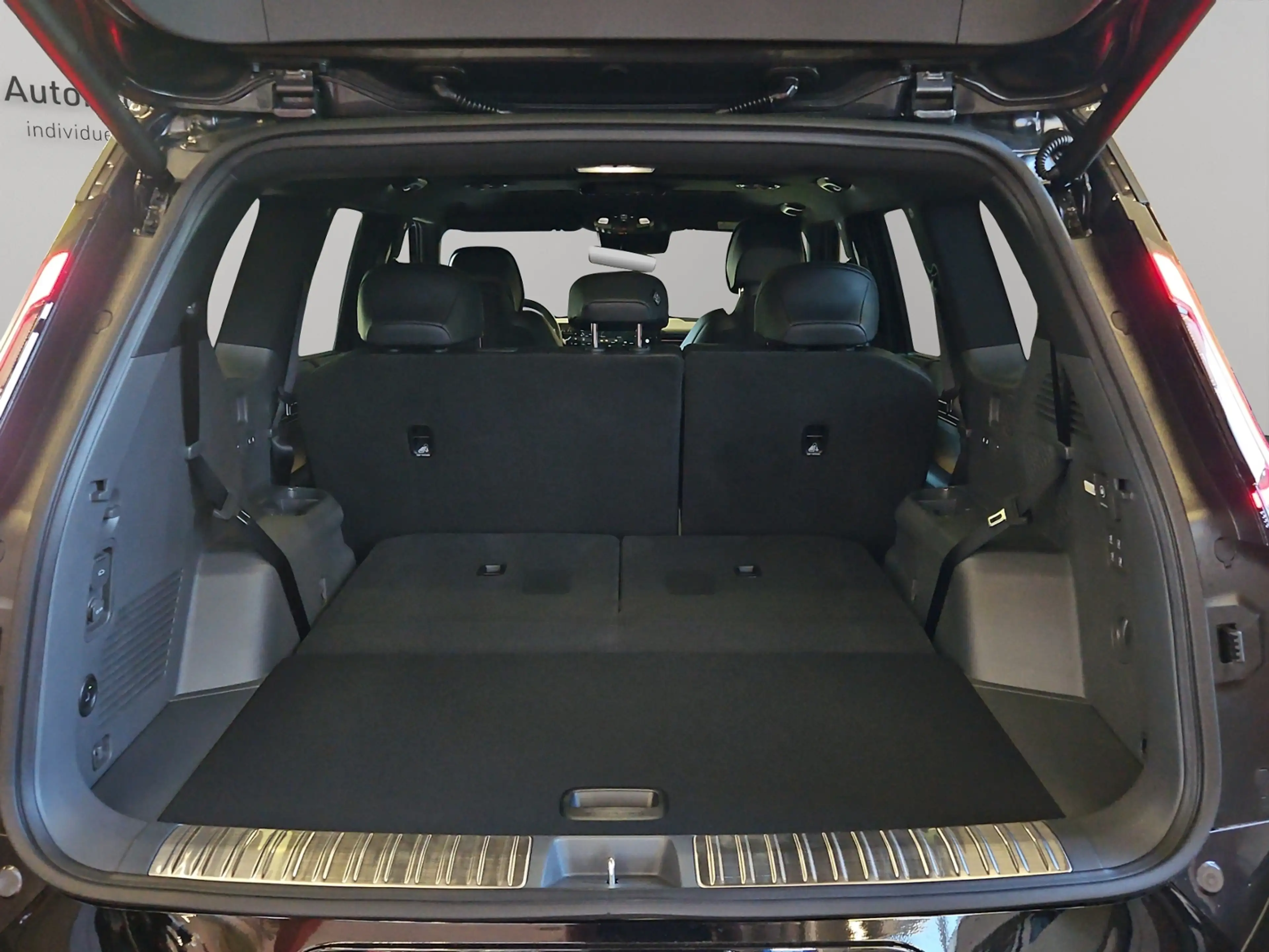 Kia EV9 GT 4WD 7S Pano AHK digiASP Leder 360° ACC Sitzkli — photo 14