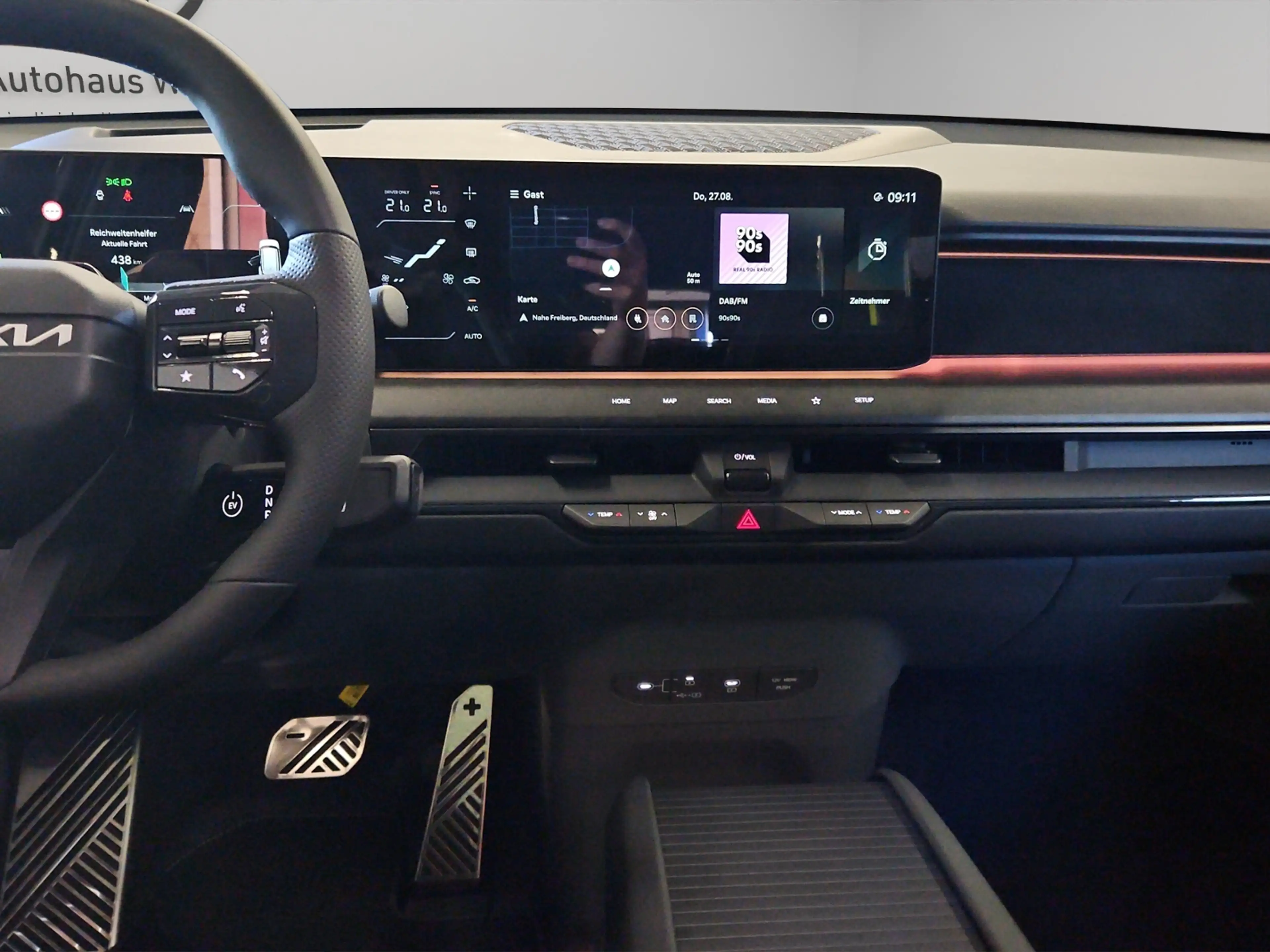 Kia EV9 GT 4WD 7S Pano AHK digiASP Leder 360° ACC Sitzkli — photo 8
