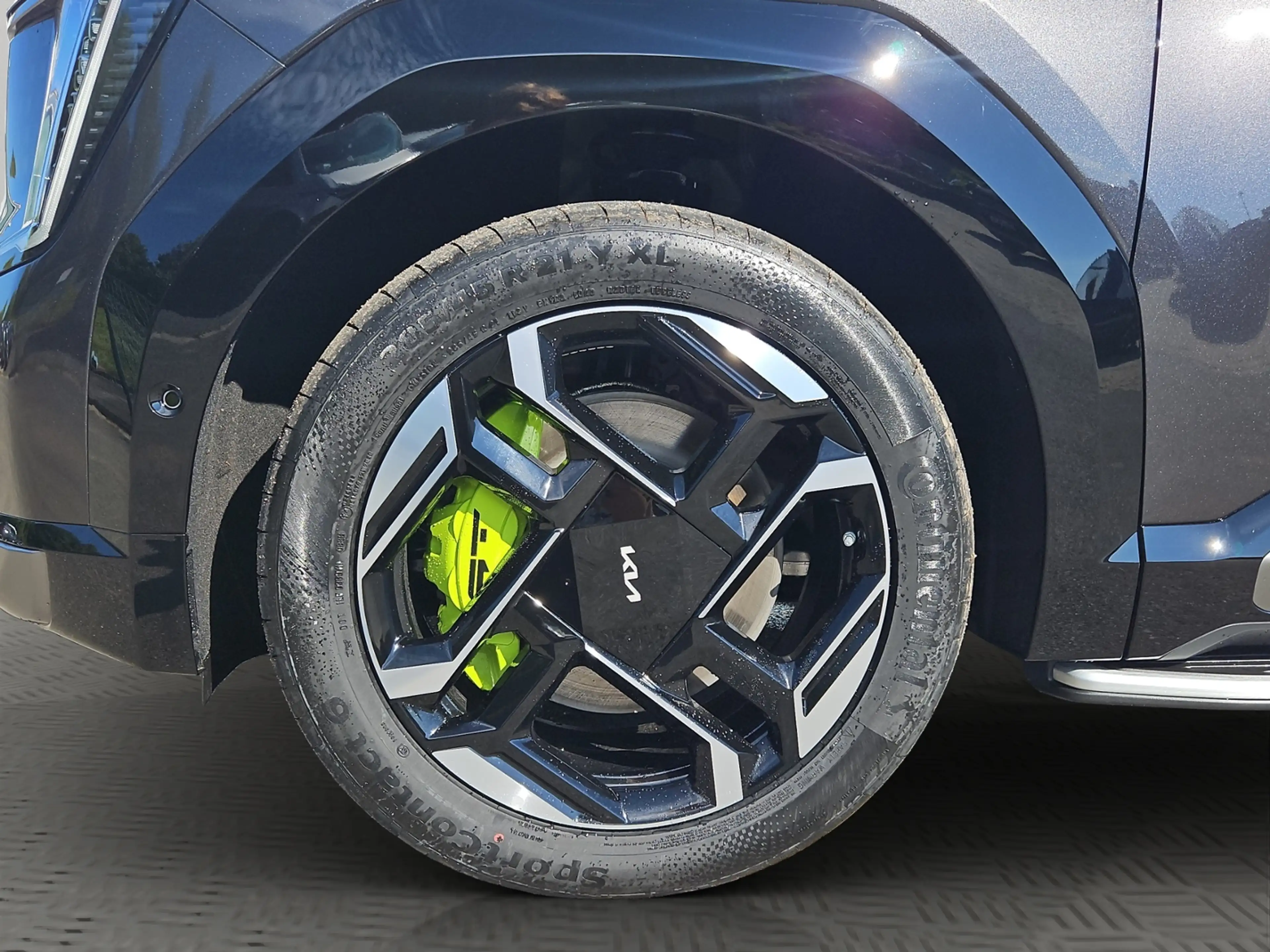 Kia EV9 GT 4WD 7S Pano AHK digiASP Leder 360° ACC Sitzkli — photo 6