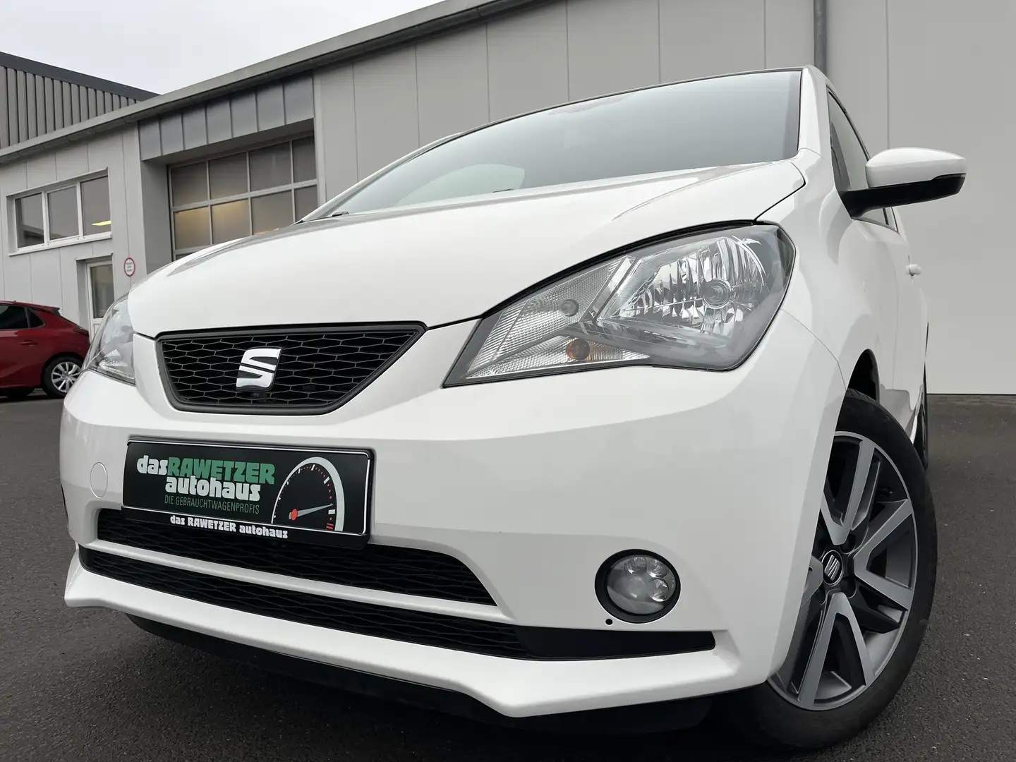 SEAT Mii electric Plus Edition Power Charge 79€ m. 20% An Weiß - 1