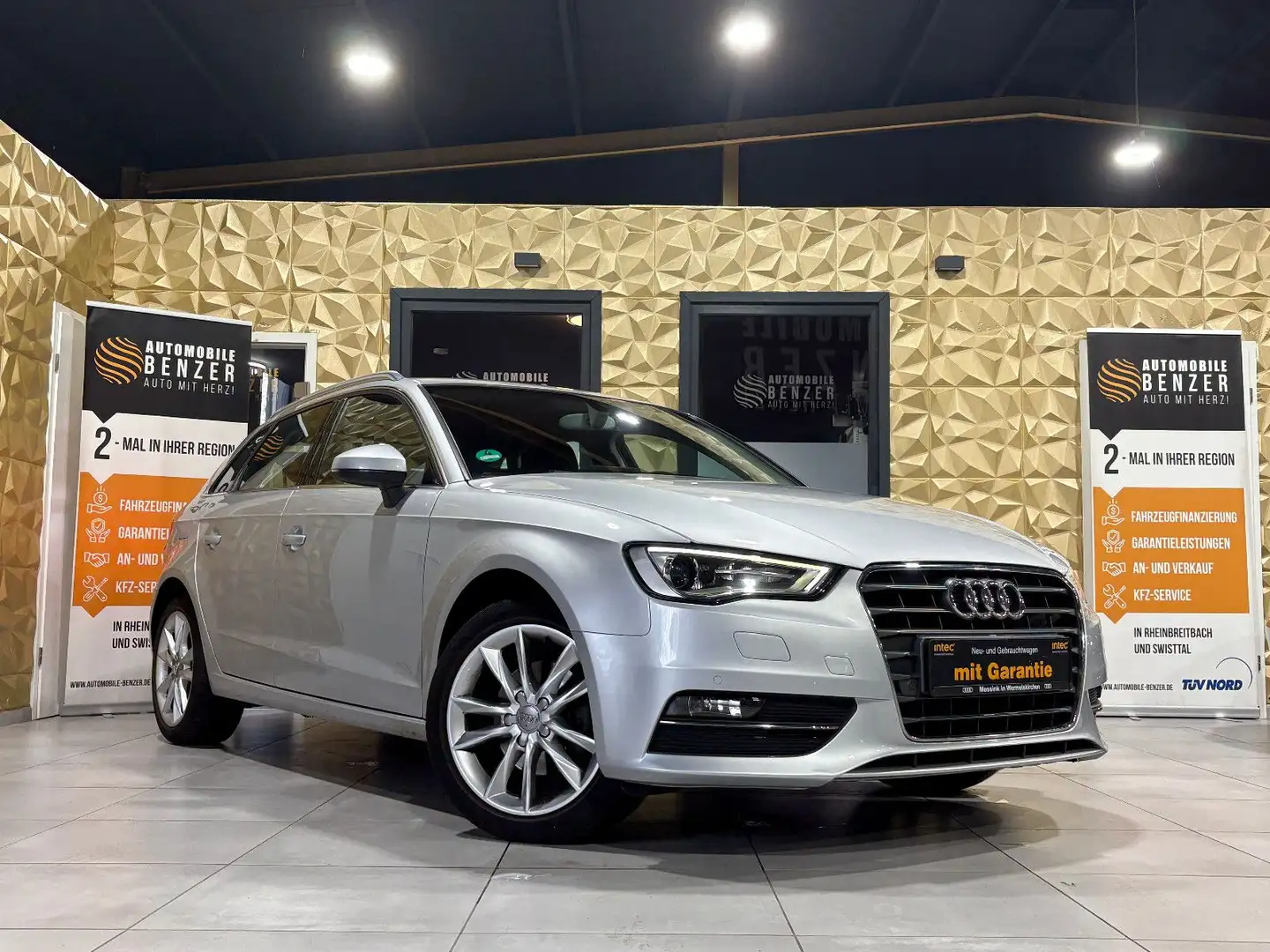Audi A3 Sportback/PDC/KLIMA/SHZ/TEMPOMAT/ Silber - 1