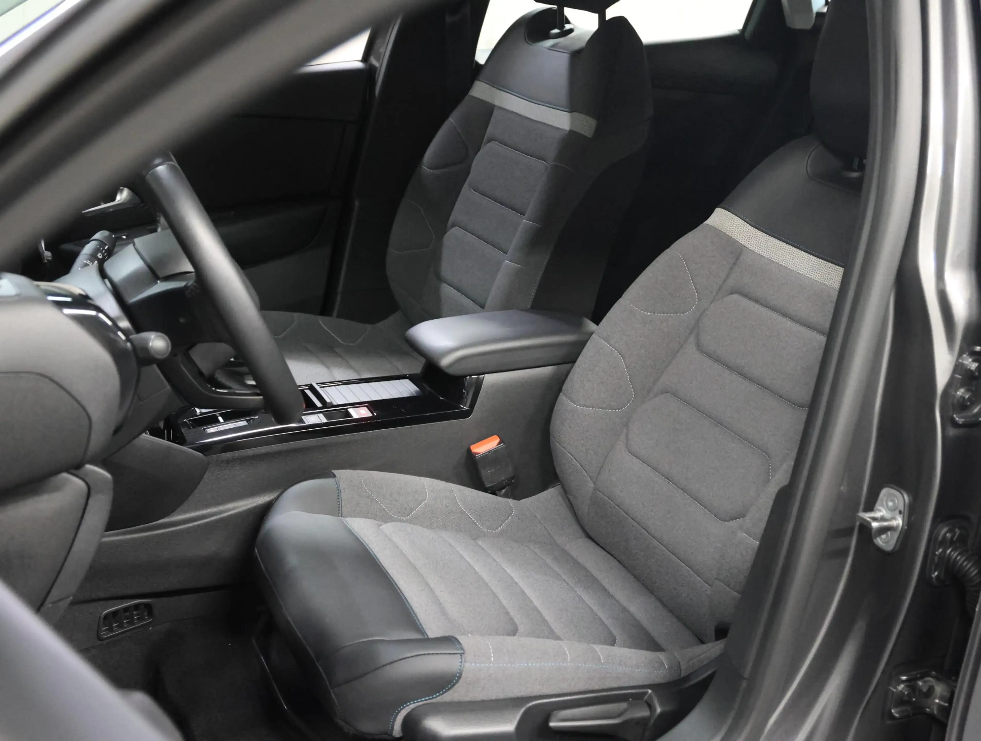 Citroen E-C4 Electric You 50 kWh 136PK | 1ste eigenaar | AppleCarplay/An — photo 13
