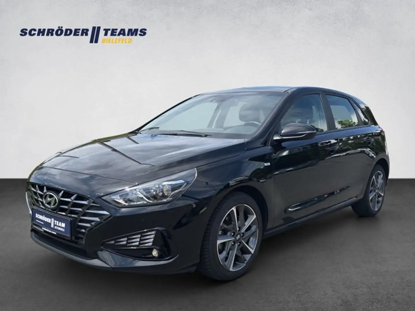 Hyundai i30 1.0 T-GDi DCT Trend KAMERA/SHZ/KLIMA Schwarz - 1