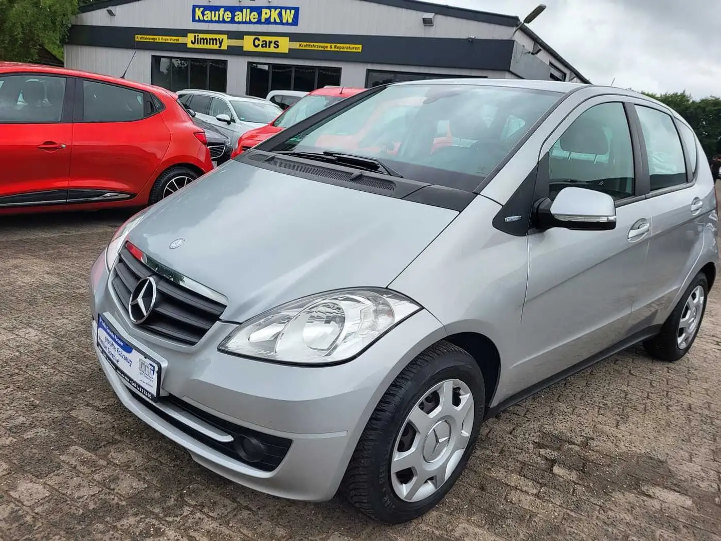 Mercedes-Benz A 160 BlueEFFICIENCY Silber - 1