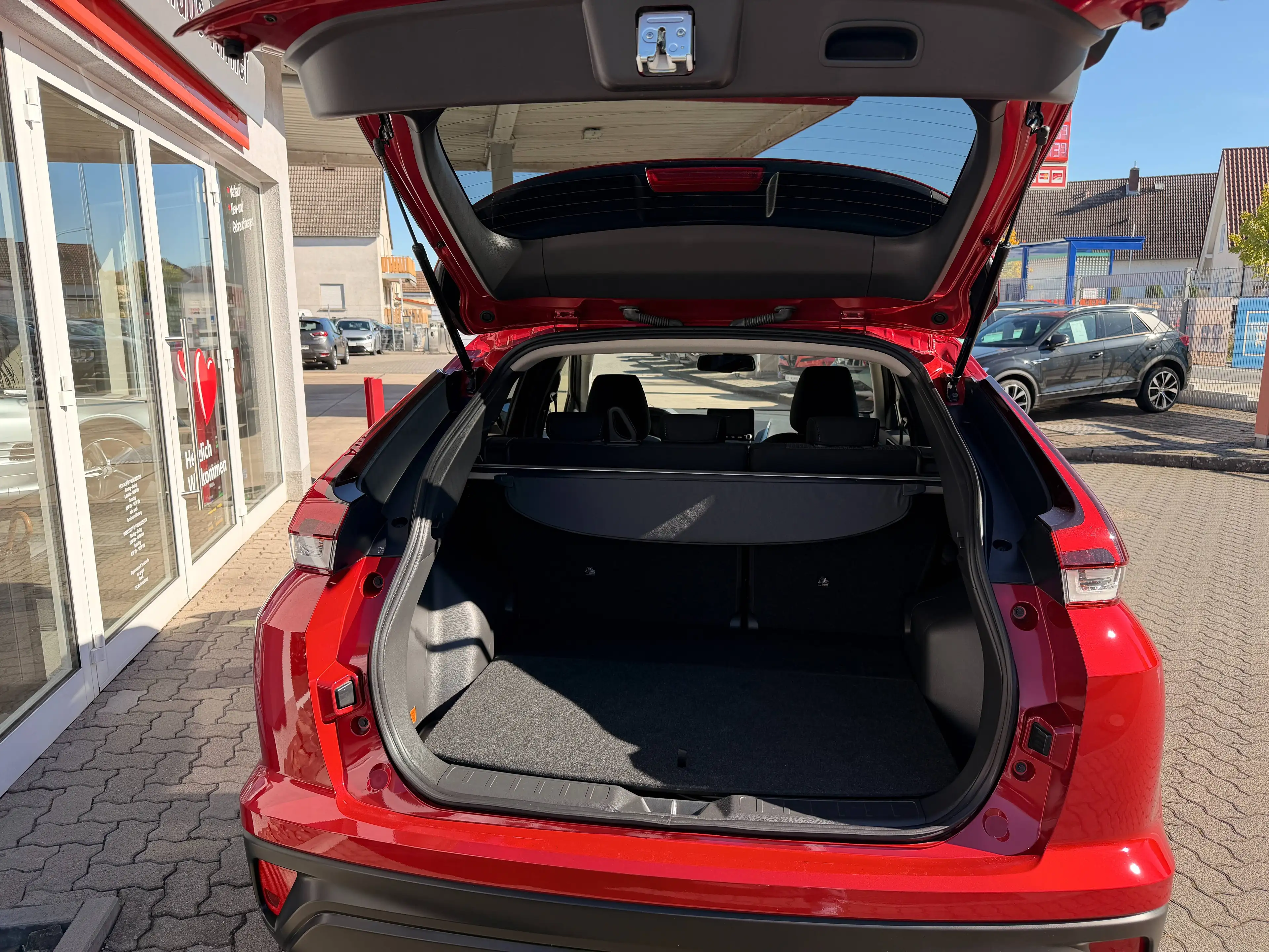 Mitsubishi Eclipse Cross Basis Hybrid 4WD — photo 8