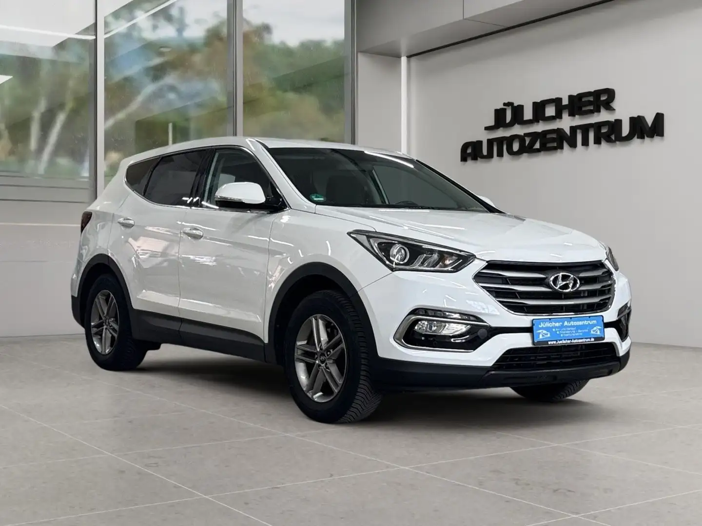 Hyundai SANTA FE Trend 2WD, 2.Hand, Allwetterreifen Blanc - 1