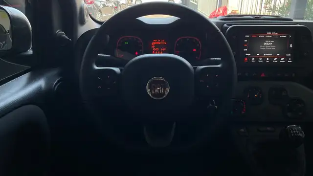 Fiat Panda view 14