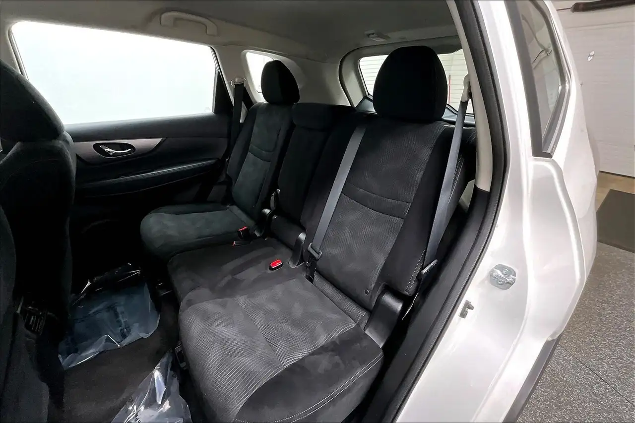 Nissan Rogue fotografie Nissan Rogue