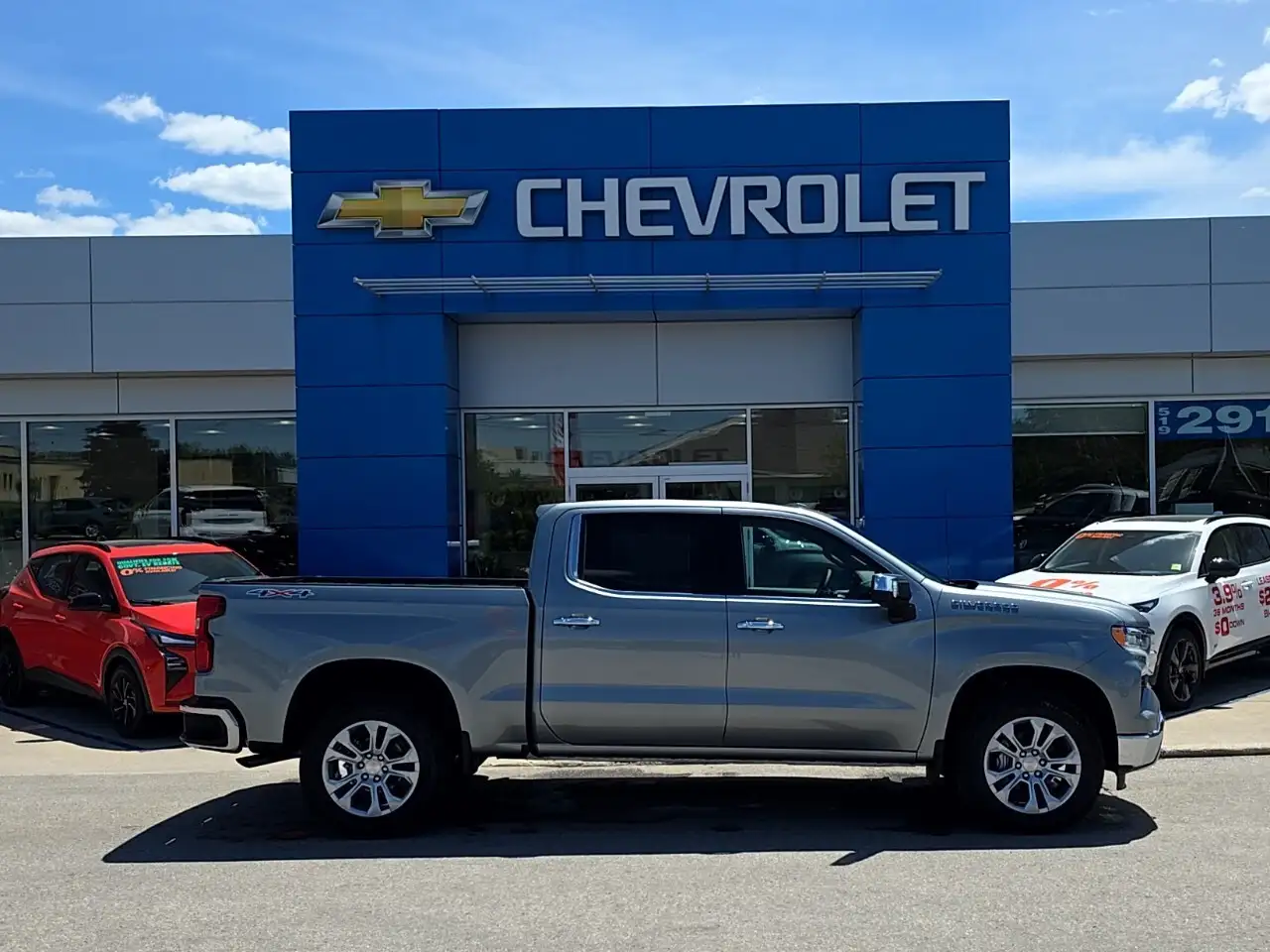 Chevrolet Silverado 1500 снимка Chevrolet Silverado 1500