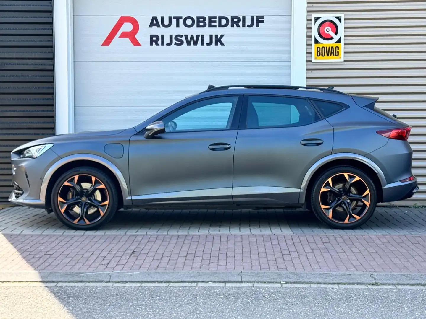 CUPRA Formentor 1.4 e-Hybrid VZ Copper Edition Pano/Memory/360 Gris - 2