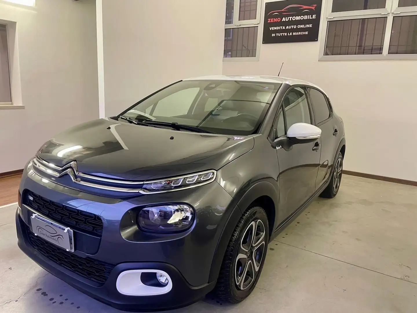 Citroen C3 1.2 puretech Shine 82cv Grigio - 1