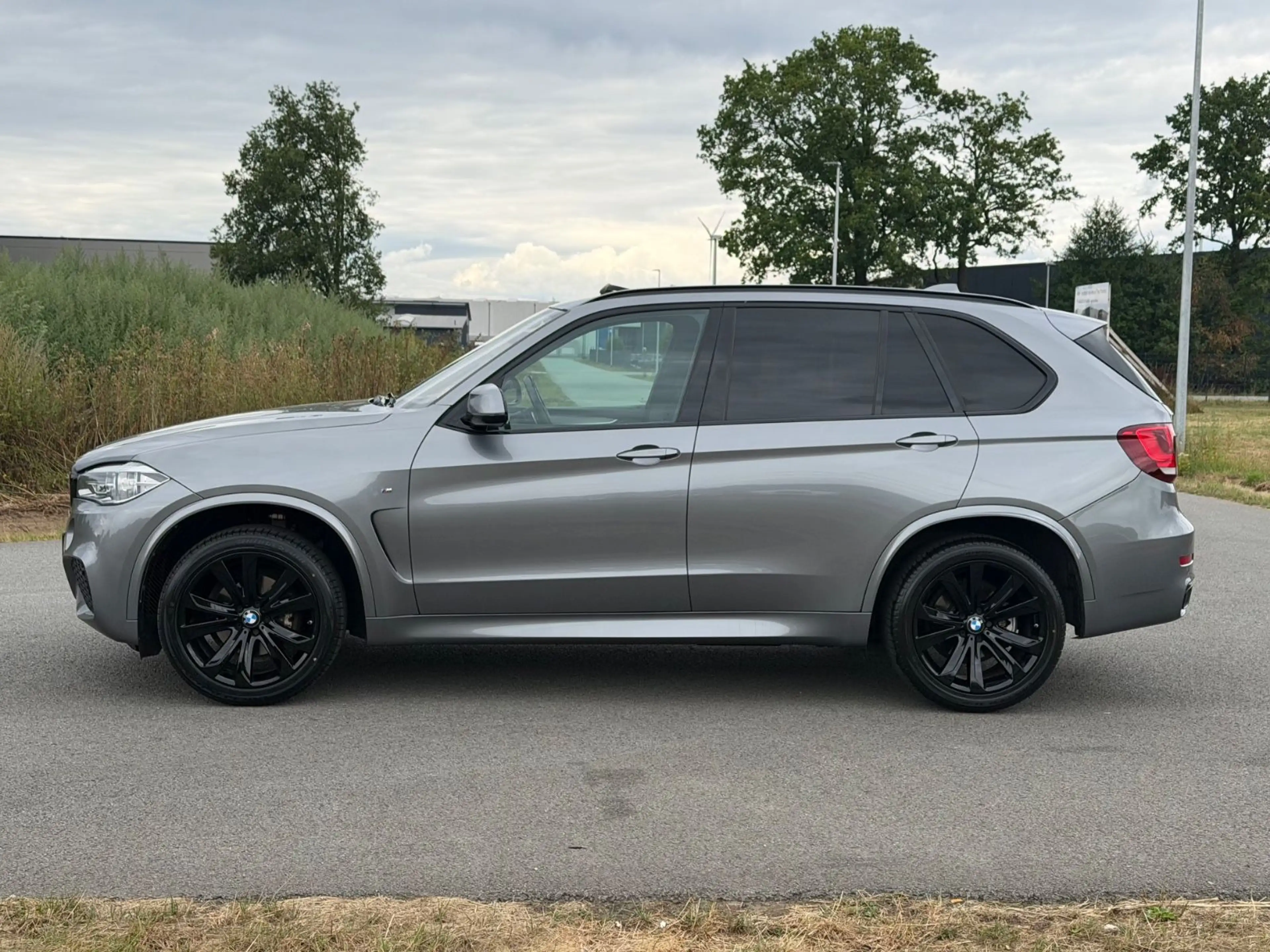 BMW X5 xDrive 30d 258 ps M Sport Voll aust — photo 8