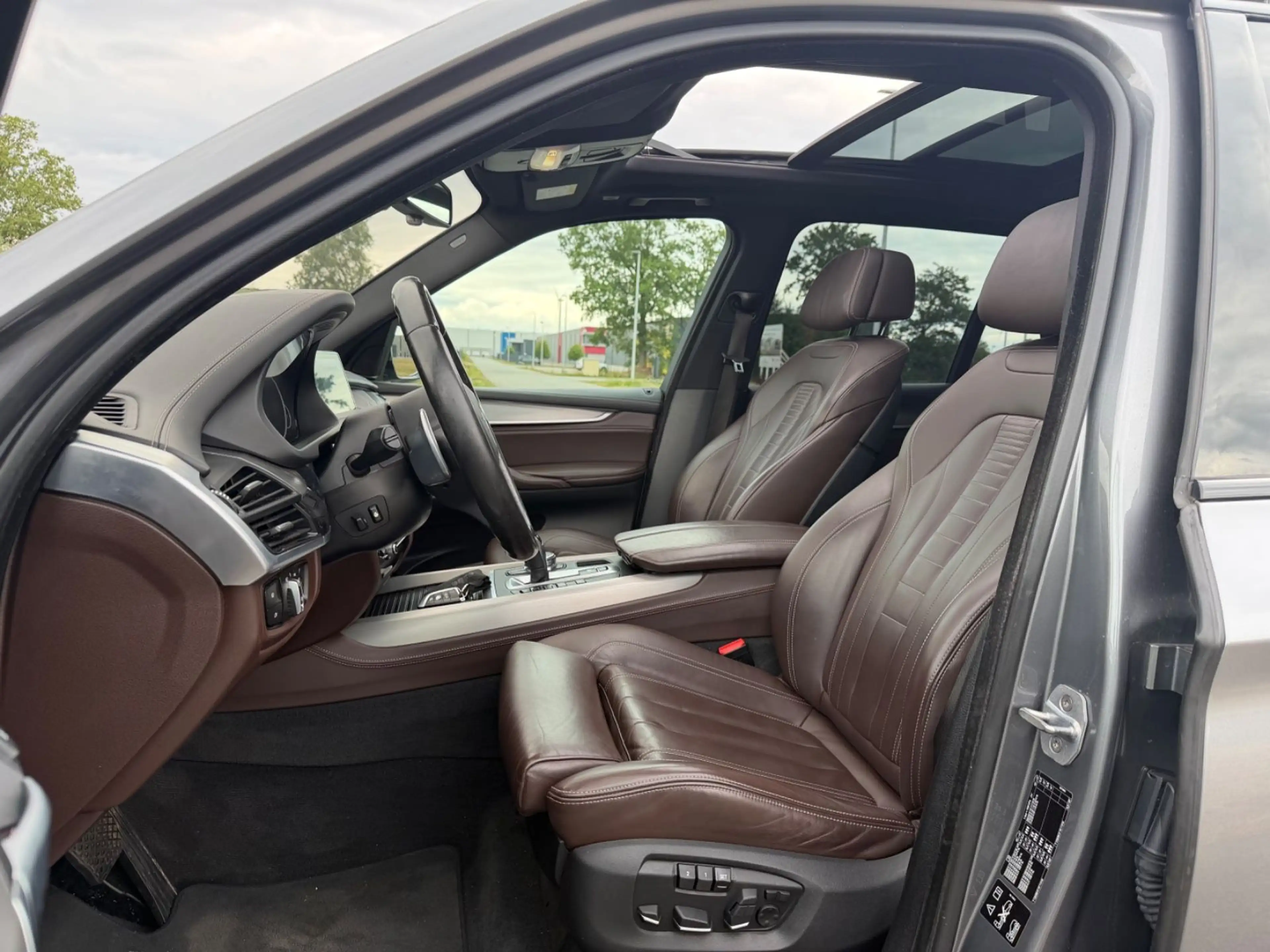 BMW X5 xDrive 30d 258 ps M Sport Voll aust — photo 13