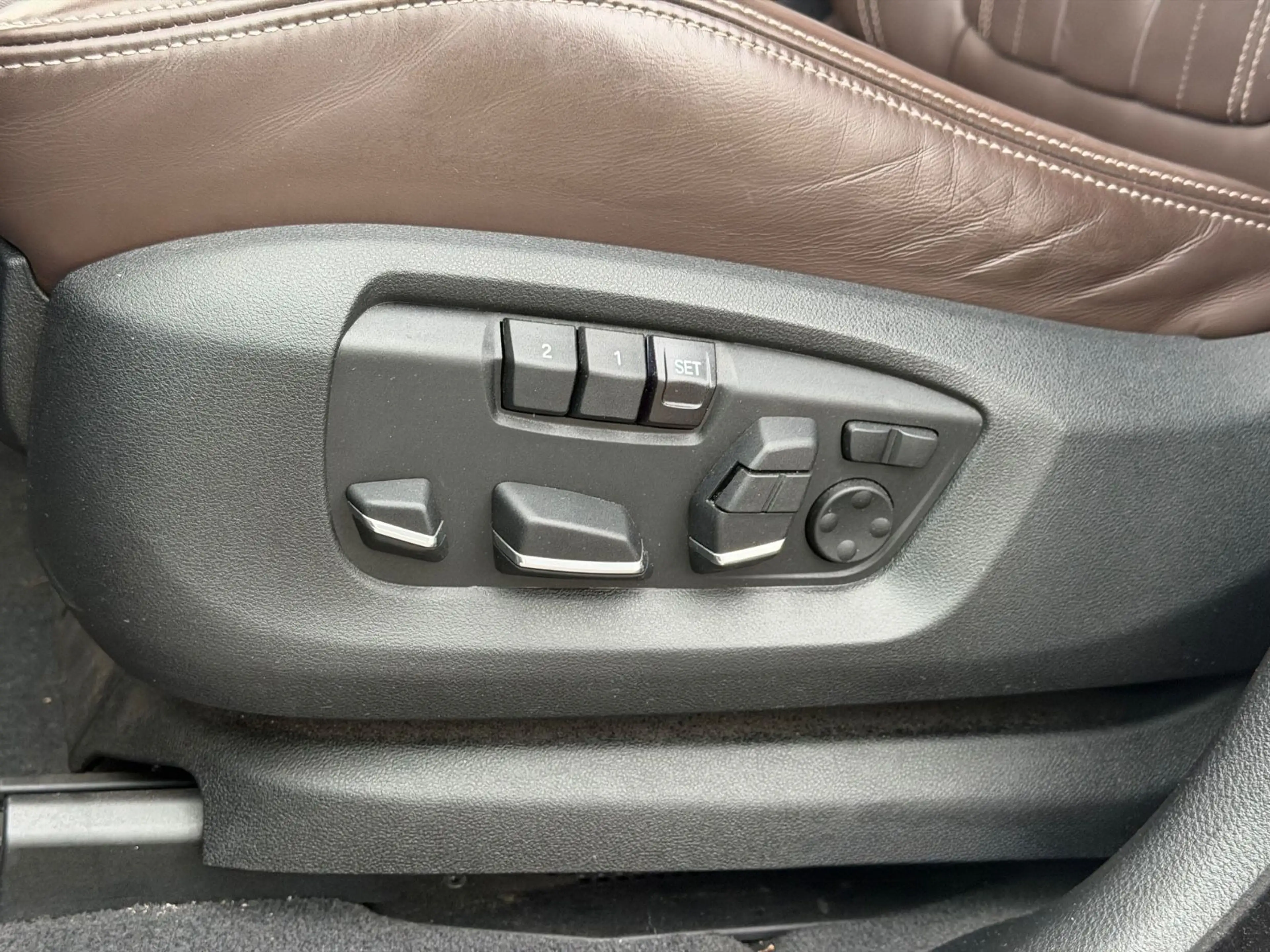 BMW X5 xDrive 30d 258 ps M Sport Voll aust — photo 14