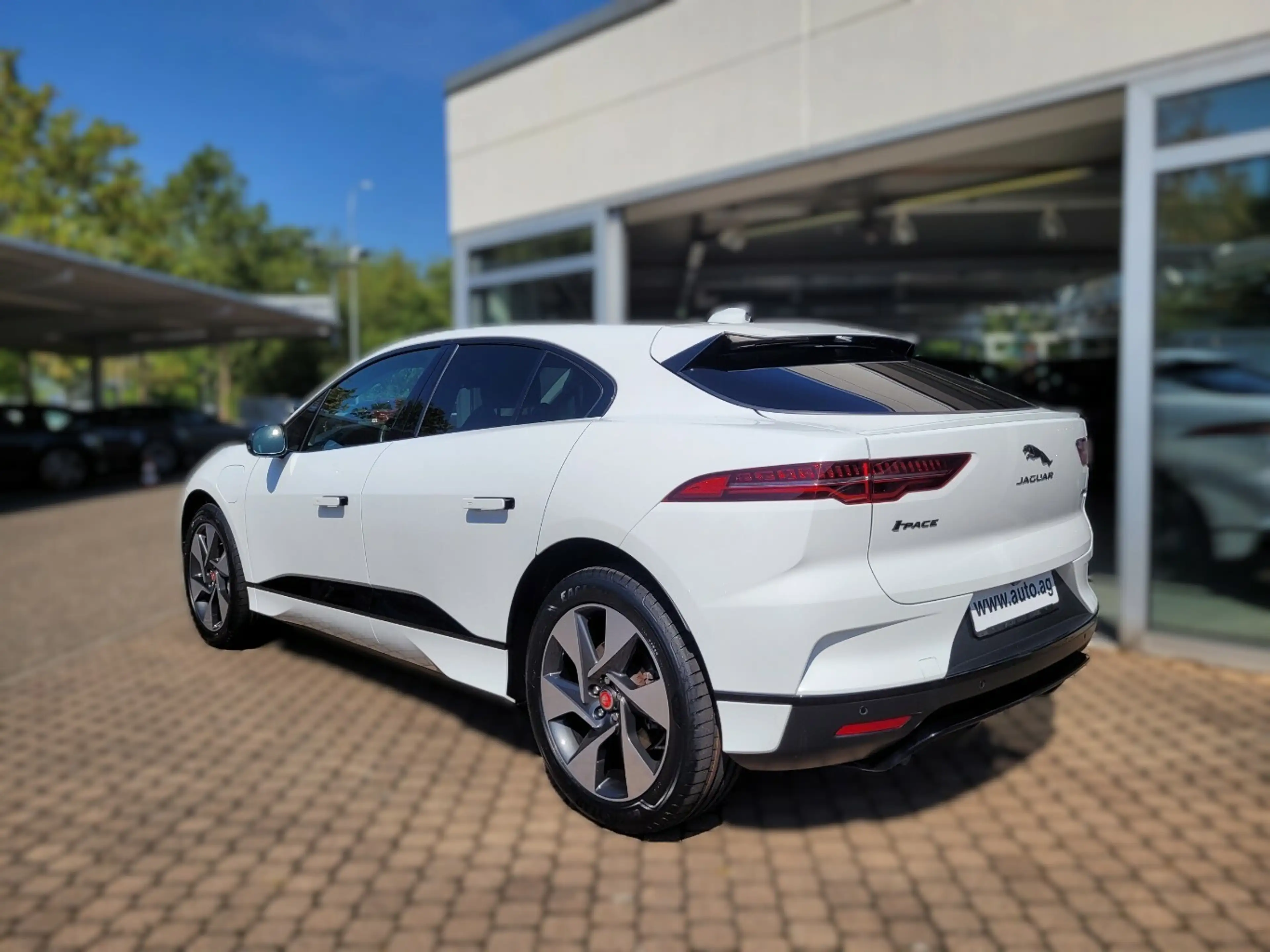 Jaguar I-Pace EV400 S*PANO*Matrix-LED*Luftfederung*3 Pakete* — photo 3