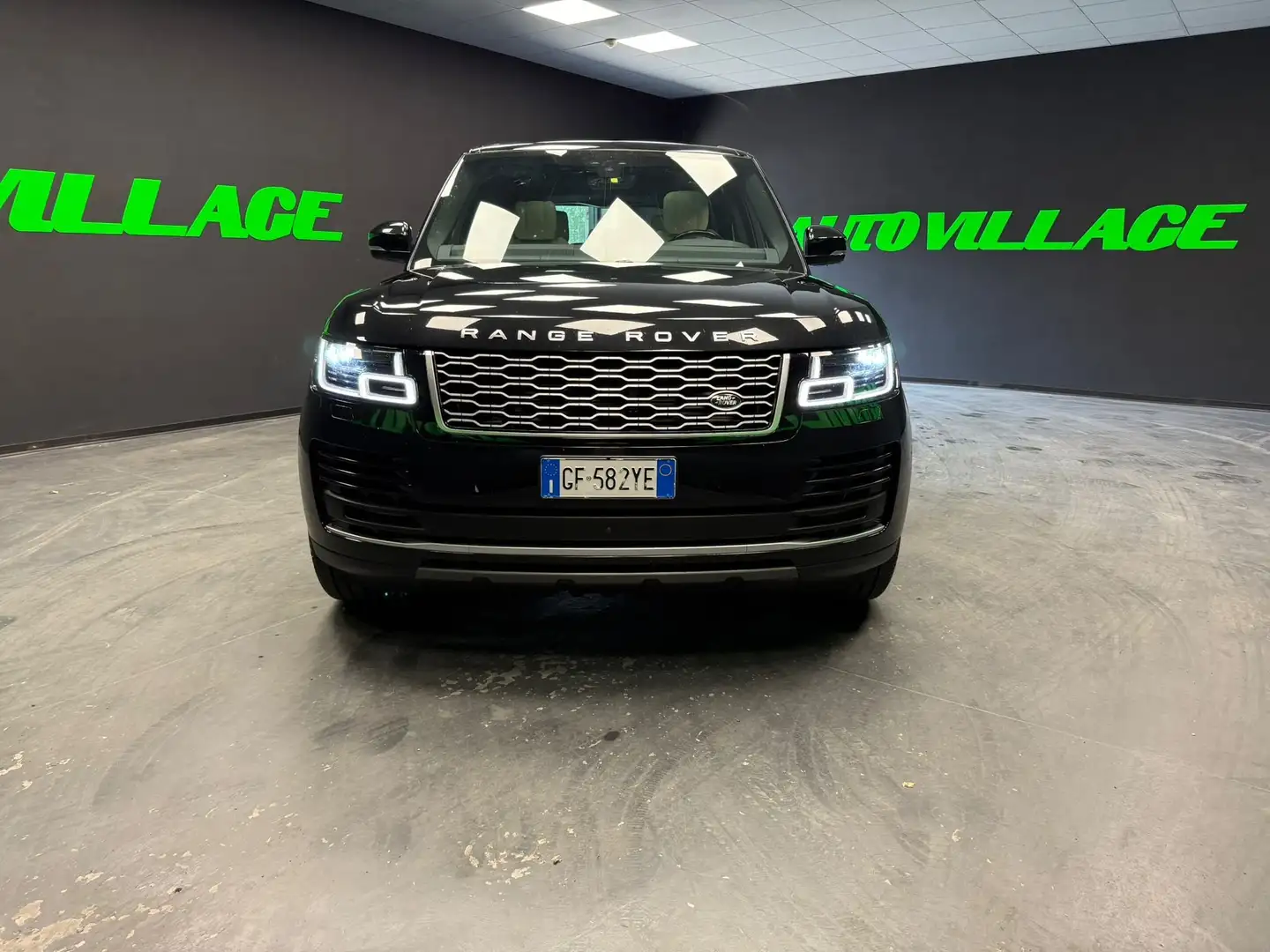 Land Rover Range Rover Range Rover 3.0d i6 mhev Vogue 249cv auto Nero - 2