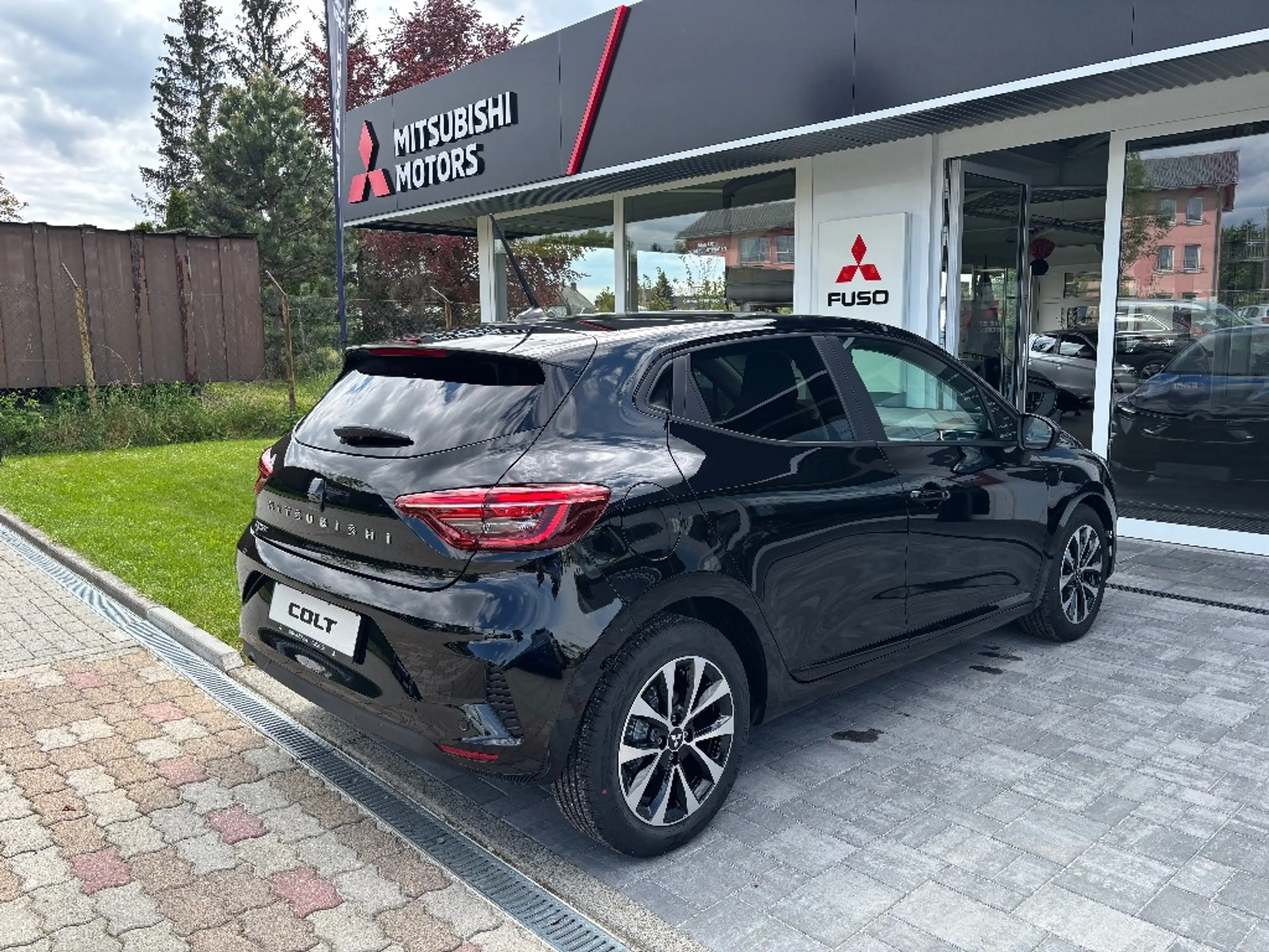 Mitsubishi Colt PLUS 1.0 T*RÜCKFAHRKAMERA*LENKRADHEIZUNG* — photo 13