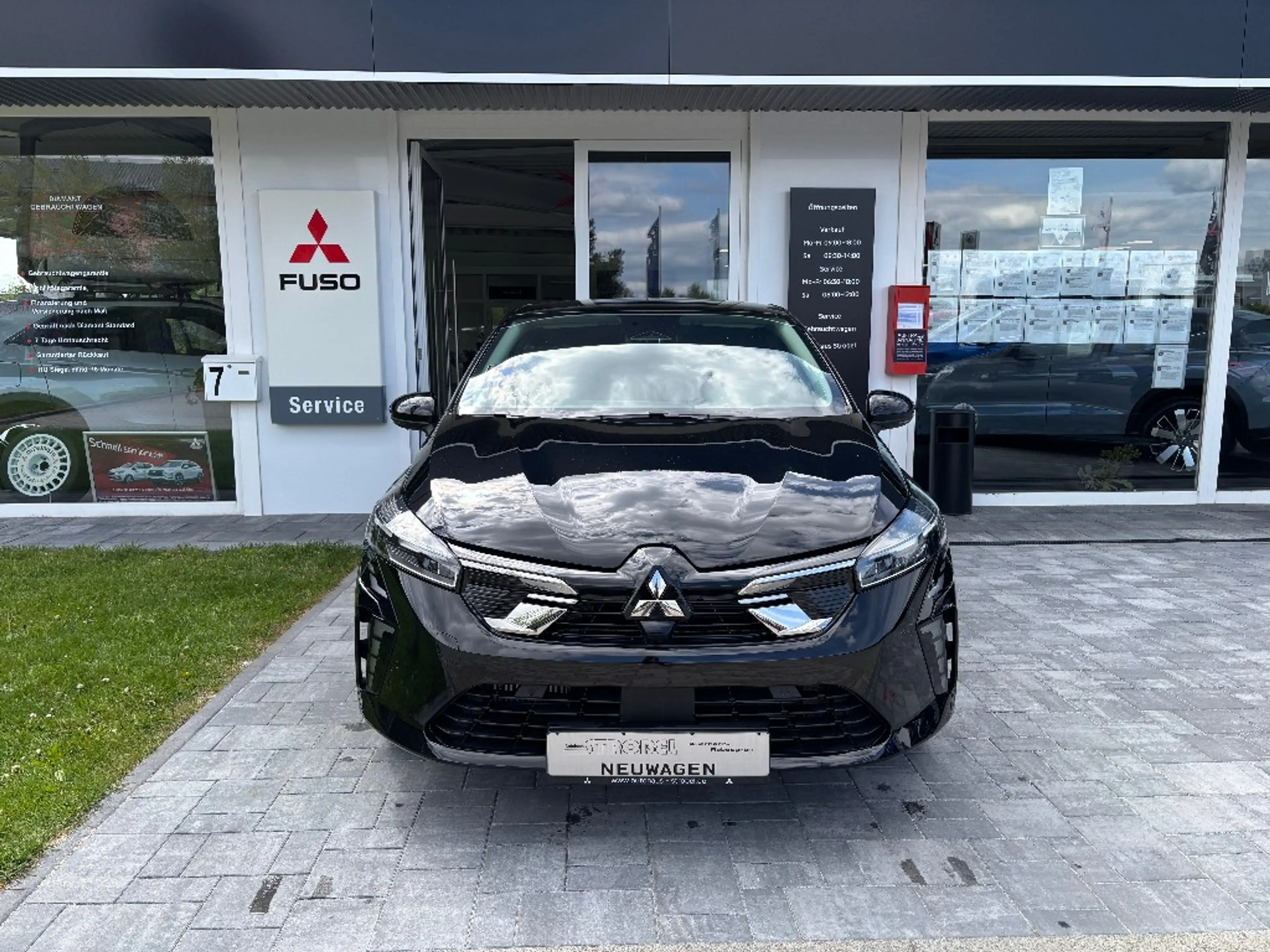 Mitsubishi Colt PLUS 1.0 T*RÜCKFAHRKAMERA*LENKRADHEIZUNG* — photo 3