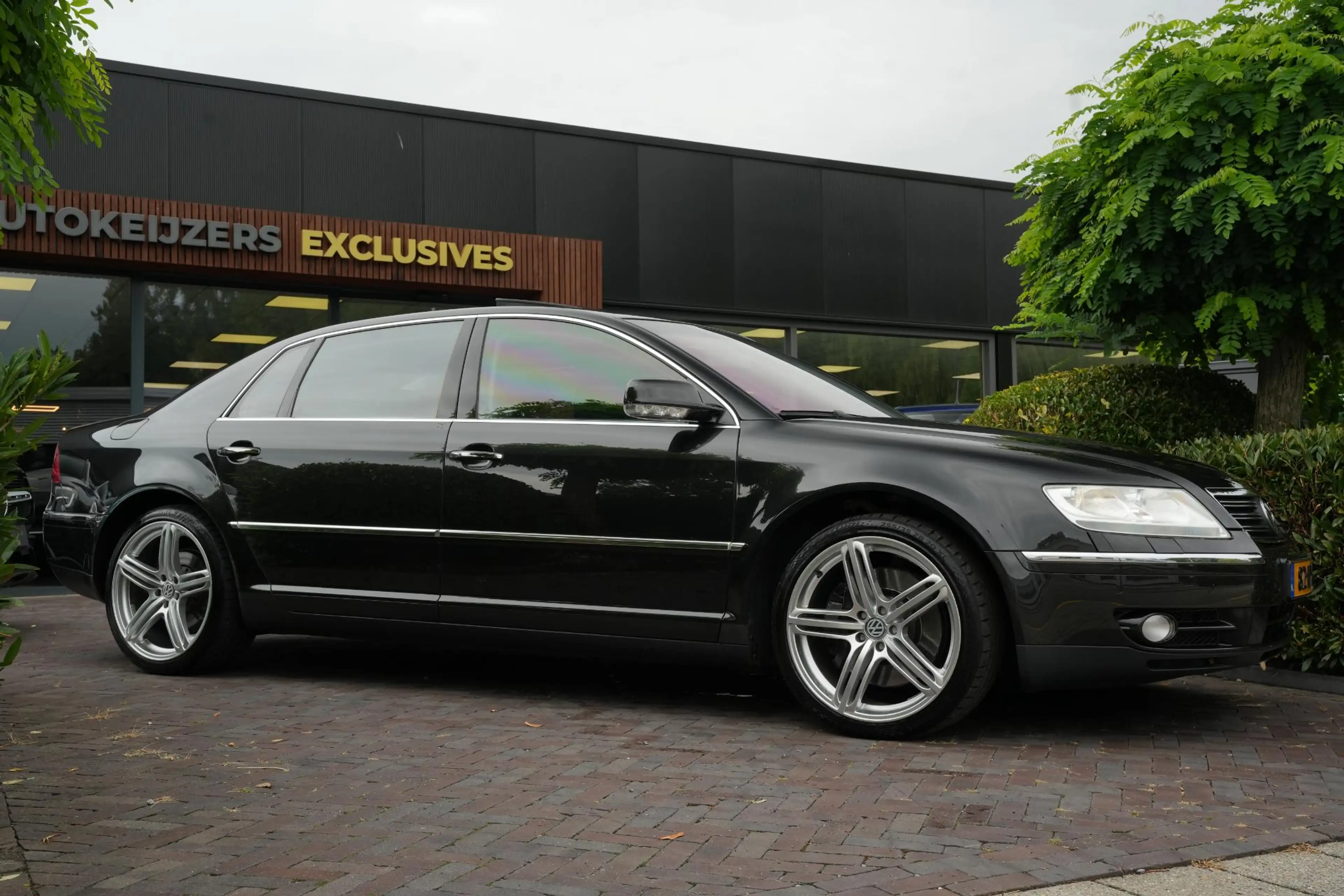 Volkswagen Phaeton 4.2 V8 4p. Lang LWB Youngtimer Stoelclima Massage — photo 5