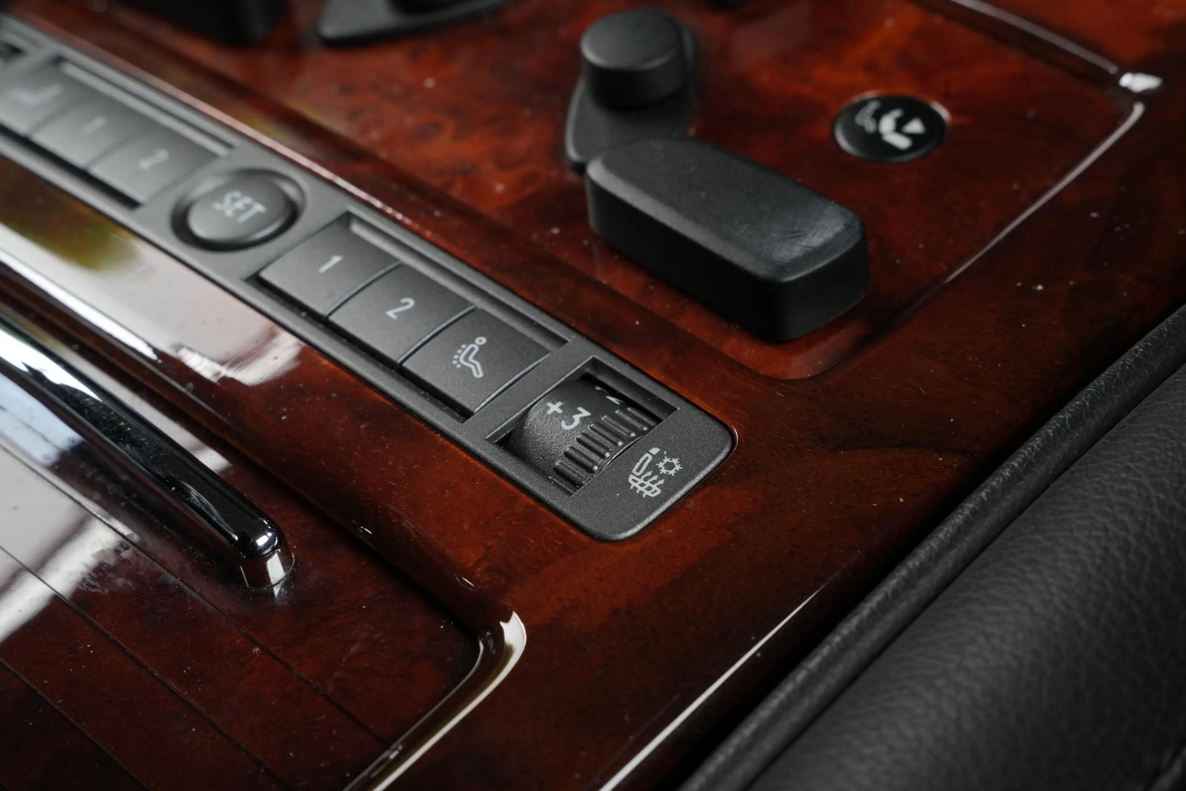 Volkswagen Phaeton 4.2 V8 4p. Lang LWB Youngtimer Stoelclima Massage — photo 27