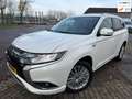 Mitsubishi Outlander 2.4 PHEV HYBRIDE 2020 230PK INTENSE+ SPORT ALCANTA Blanc - thumbnail 1