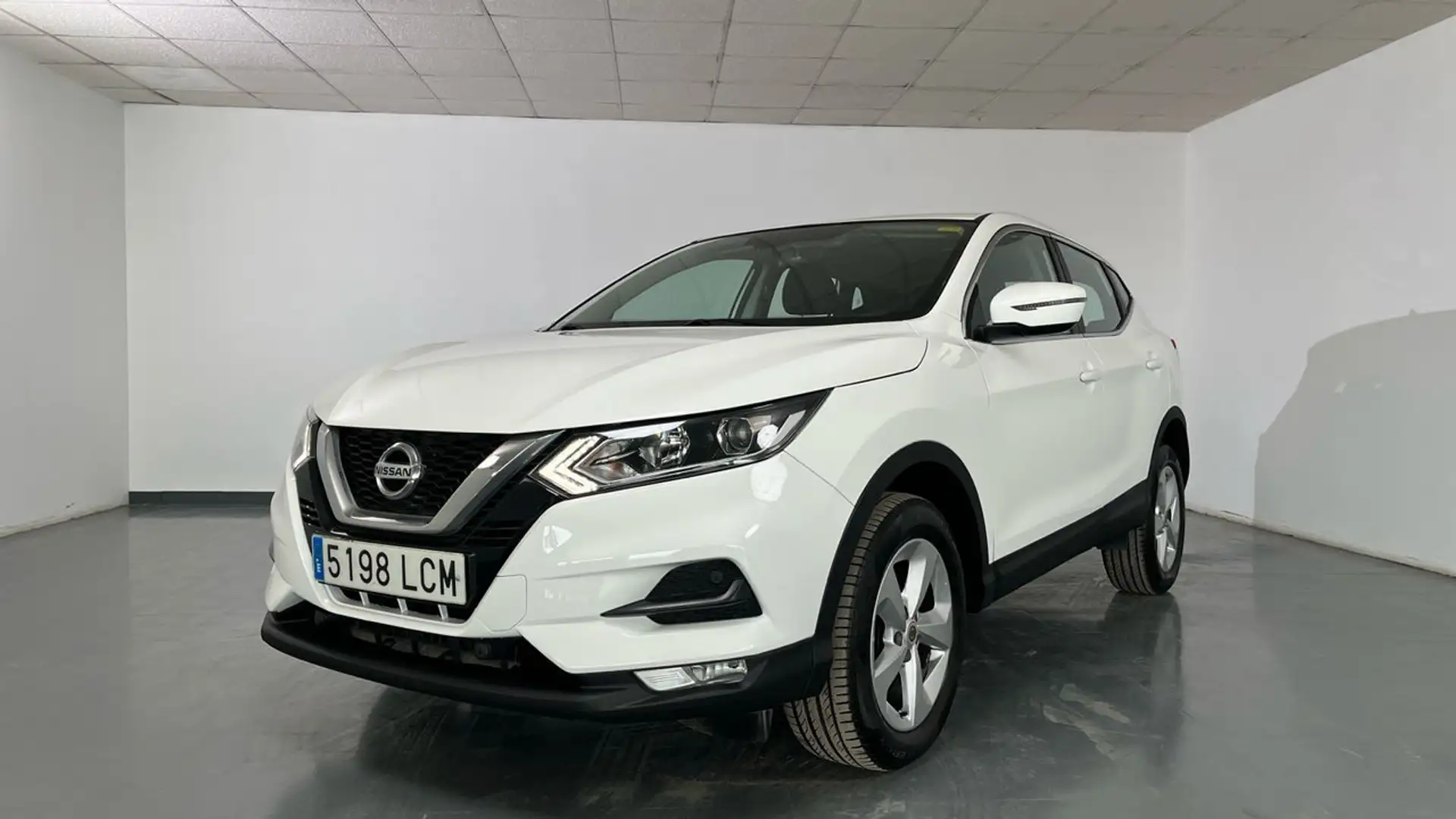 Nissan Qashqai dCi 85 kW (115 CV) E6D ACENTA Weiß - 2