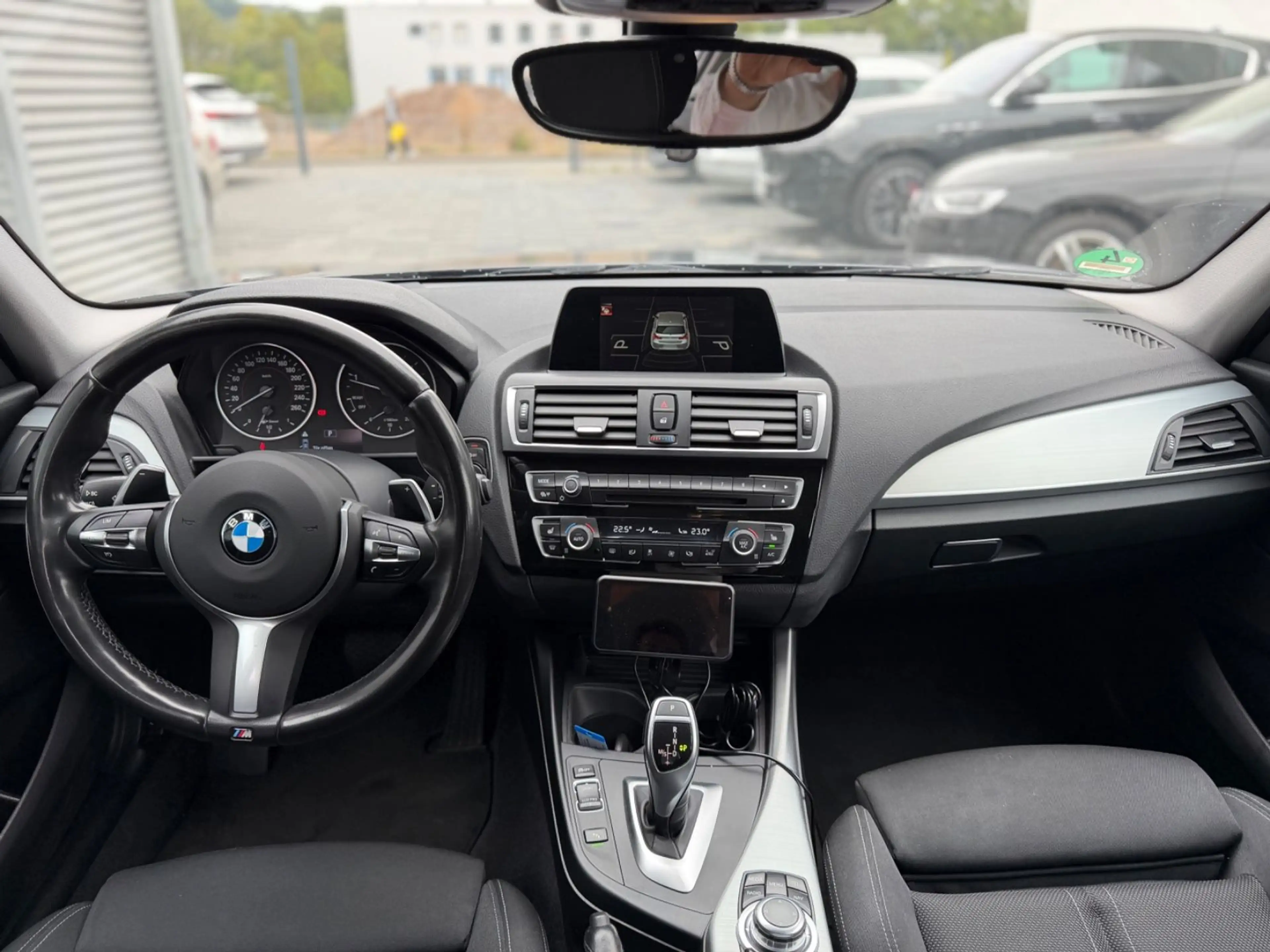 BMW 120 d xDrive Sport Line*Automatik*LED*R.Kamera* — photo 12