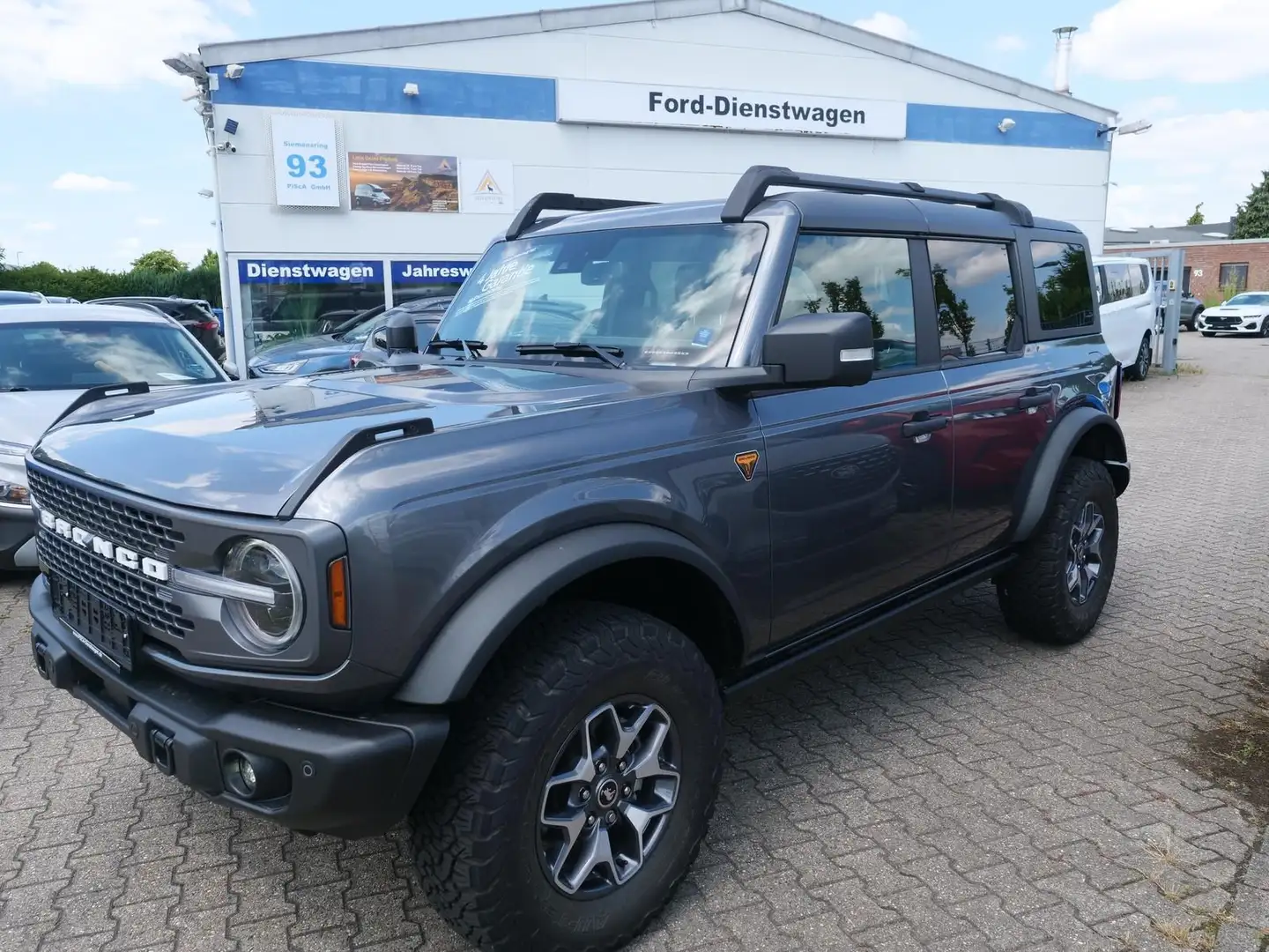 Ford Bronco Badlands e-4WD V6 Gri - 1