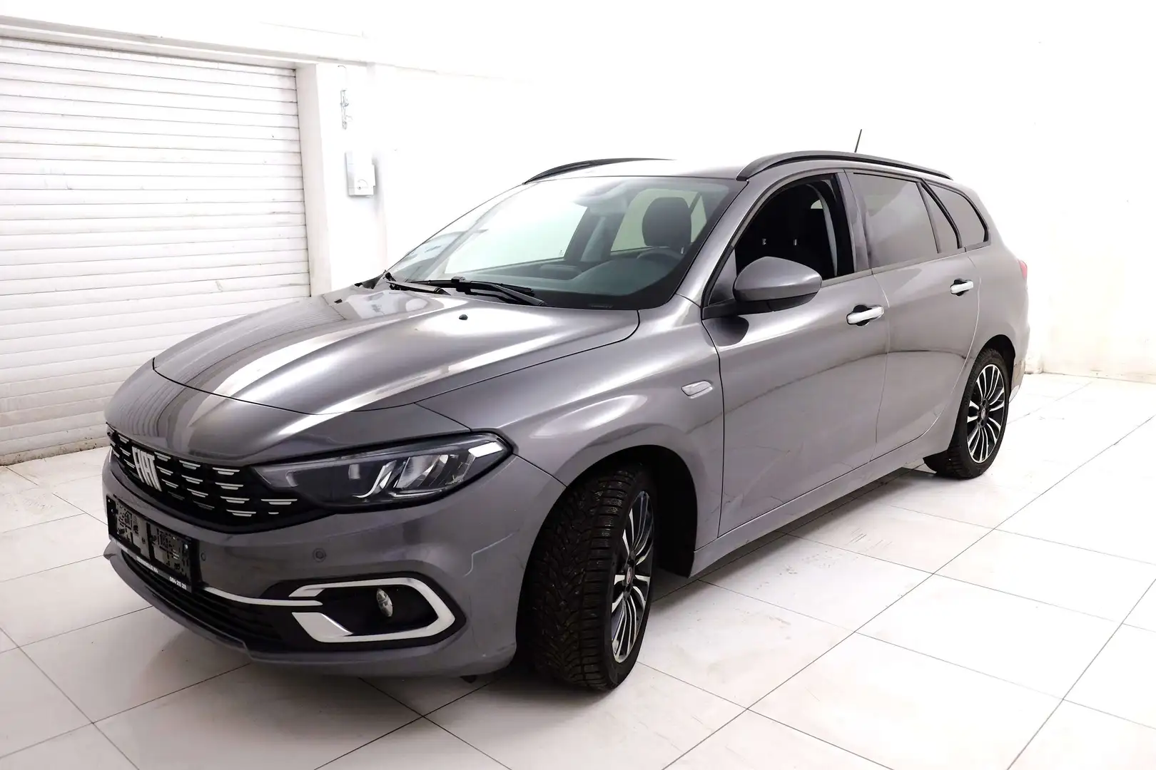 Fiat Tipo Tipo SW 1.0 BREACK # GPS, CLIM AUTO, CAMERA, TEL Gris - 2